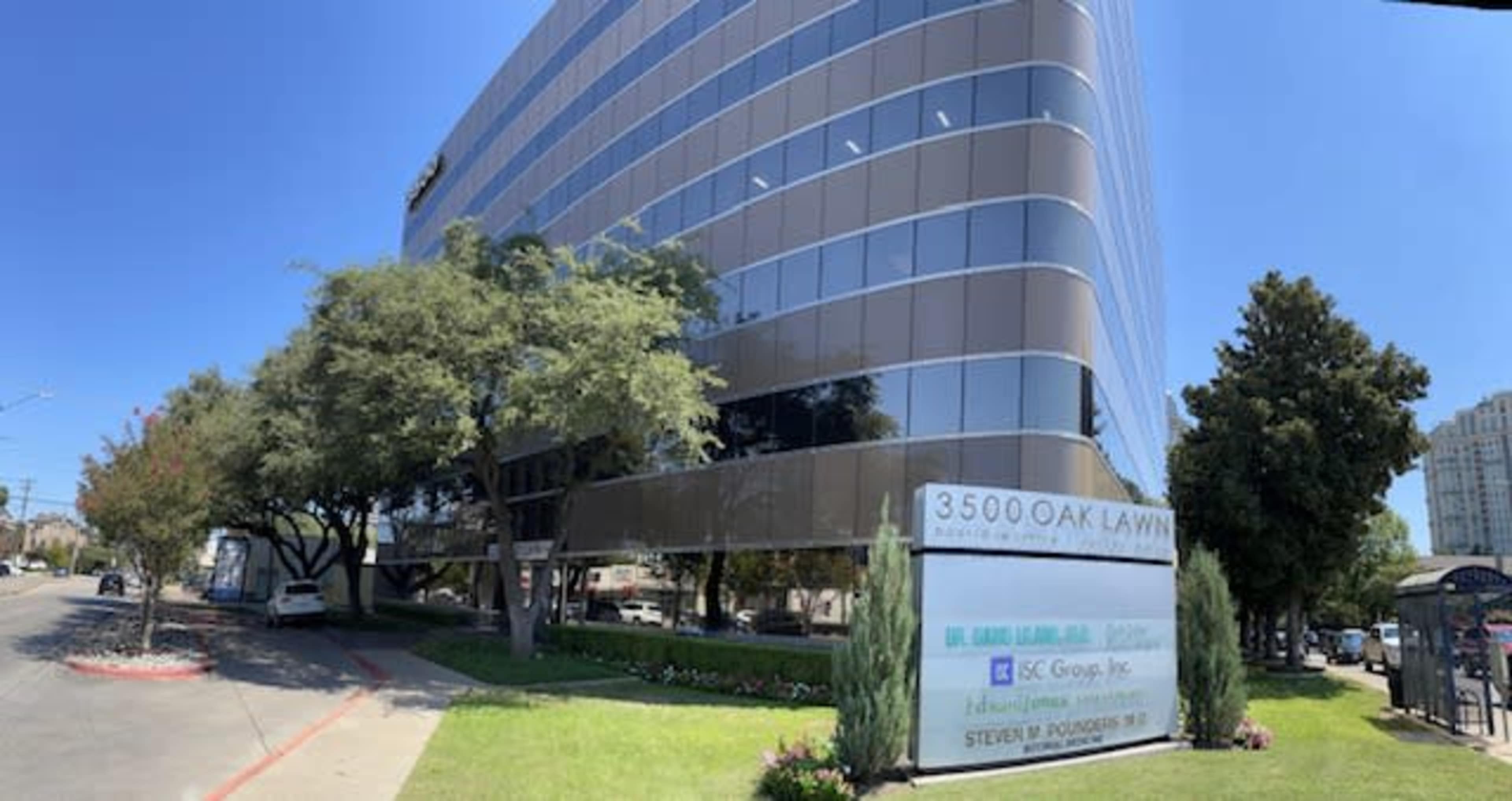 8 person conference room Image in Oak Lawn, DALLAS, TX