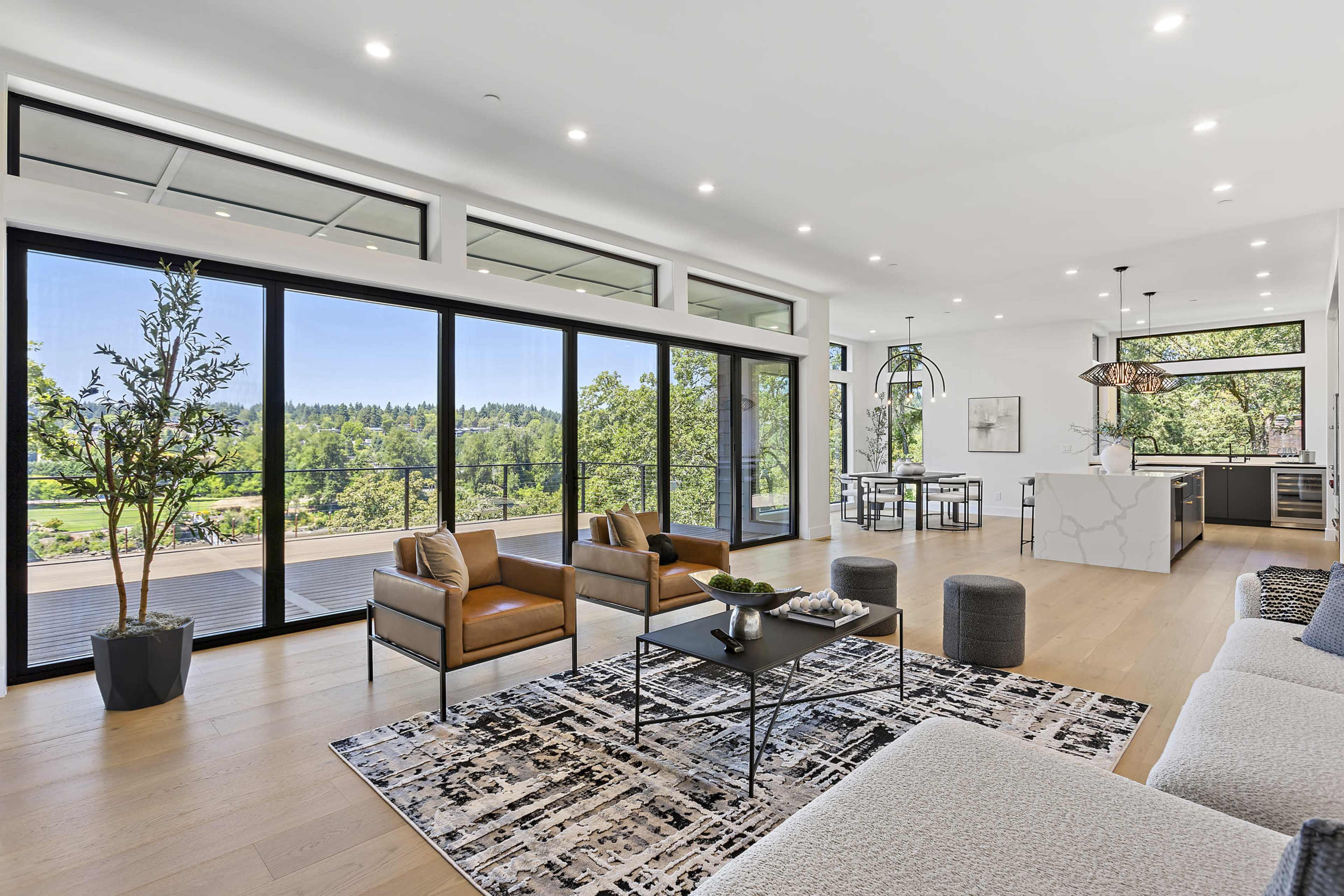 Riverview, Modern House with Great Sunsets Image in Oak Grove, Oak Grove, OR