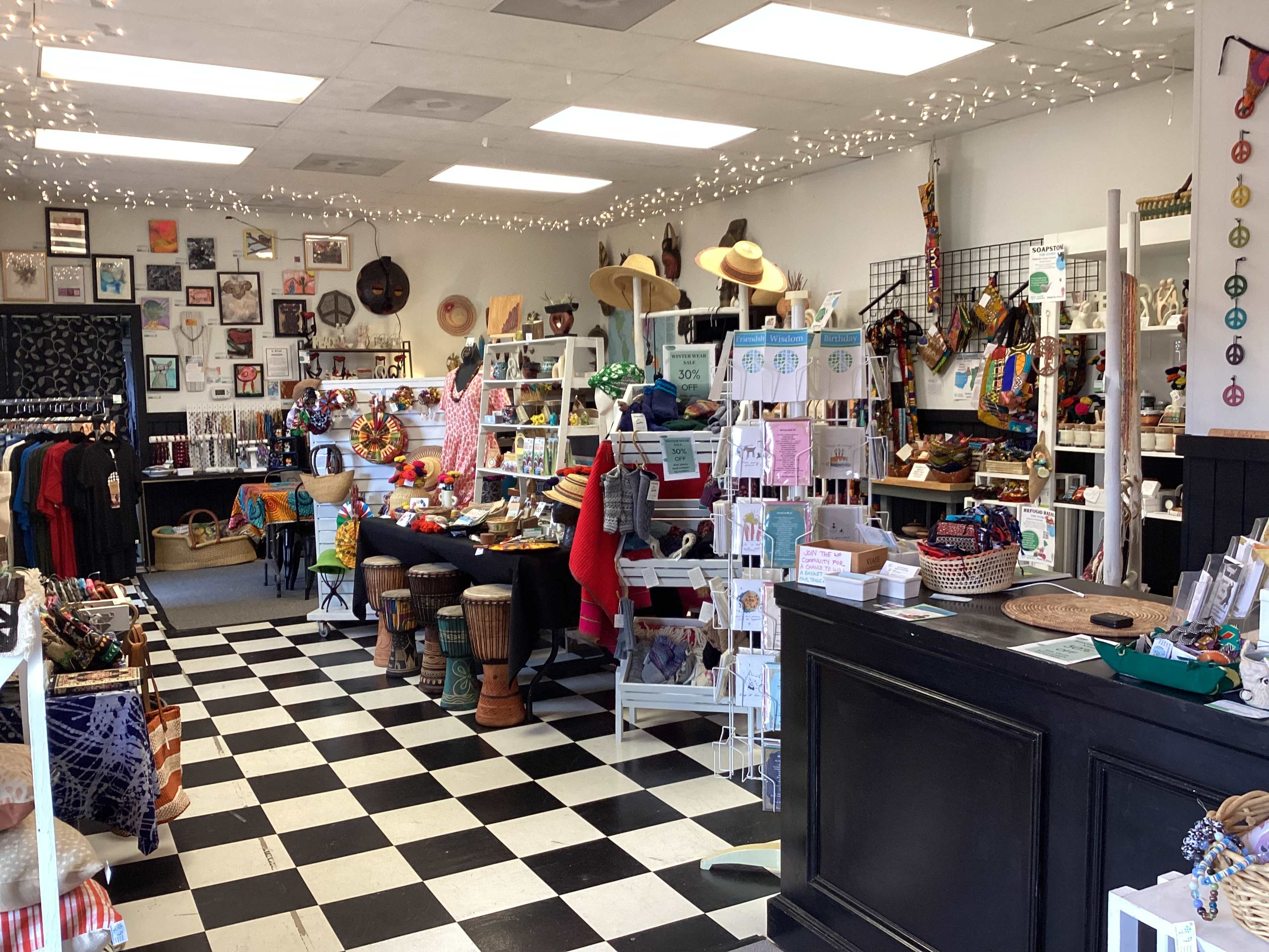 Charming Storefront Venue with Unique Decor Image in Northmoor, Columbus, OH