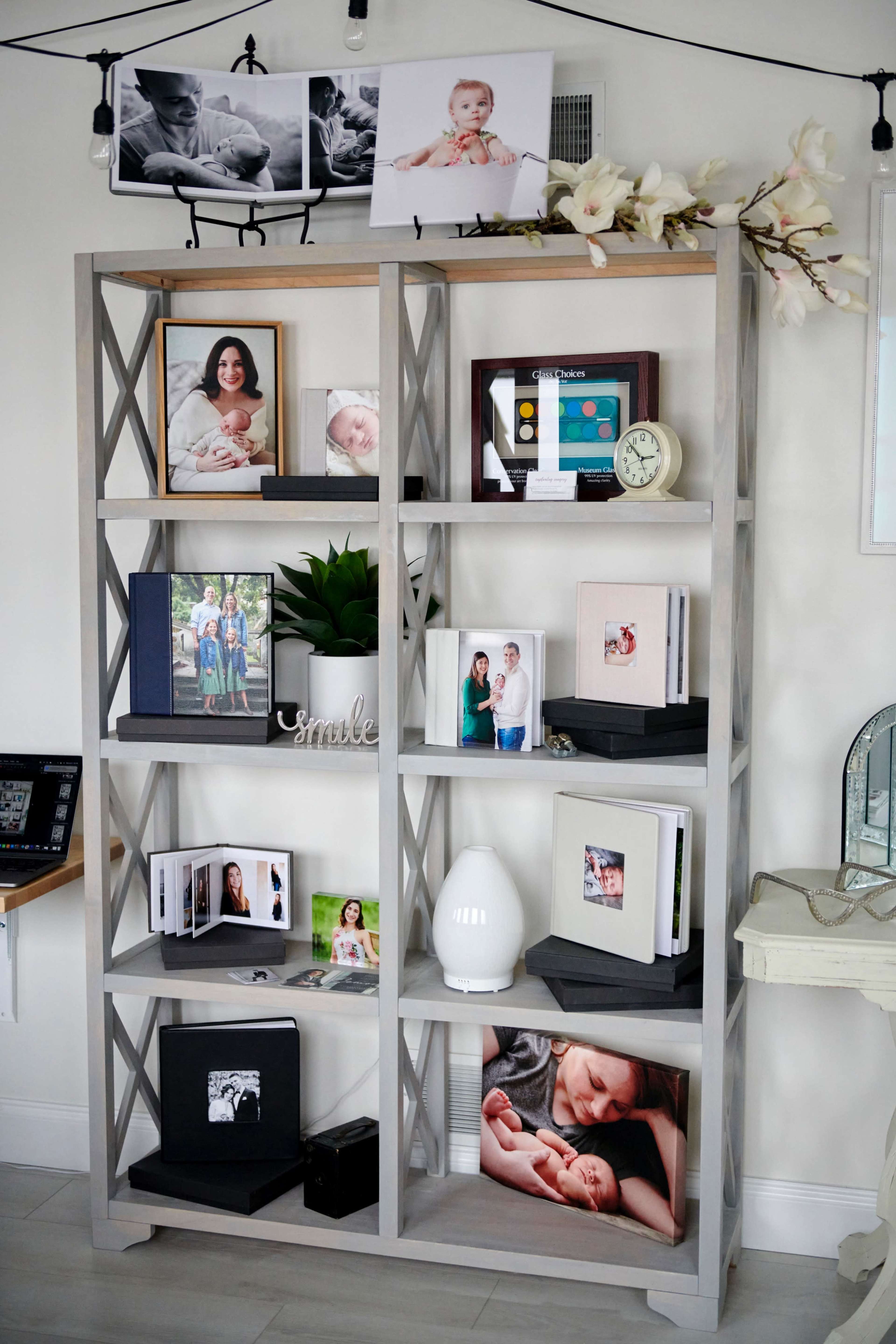 Cranberry Photo Studio with Natural Light and Blackout Blinds Image in Cranberry Township, Cranberry Township, PA