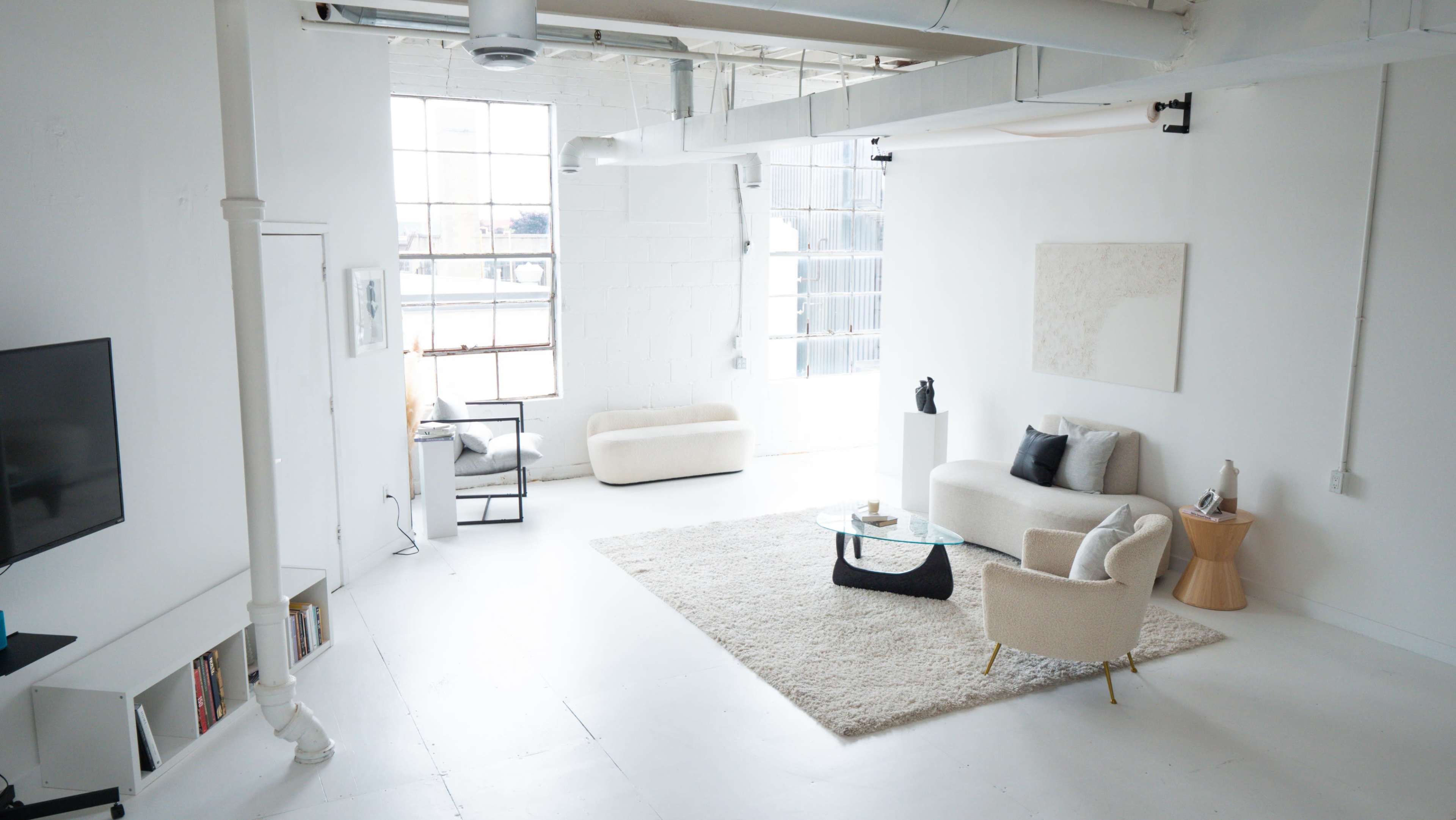 The Stu - Bright Spacious Loft Space in East Toronto Image in Leaside, Toronto, ON