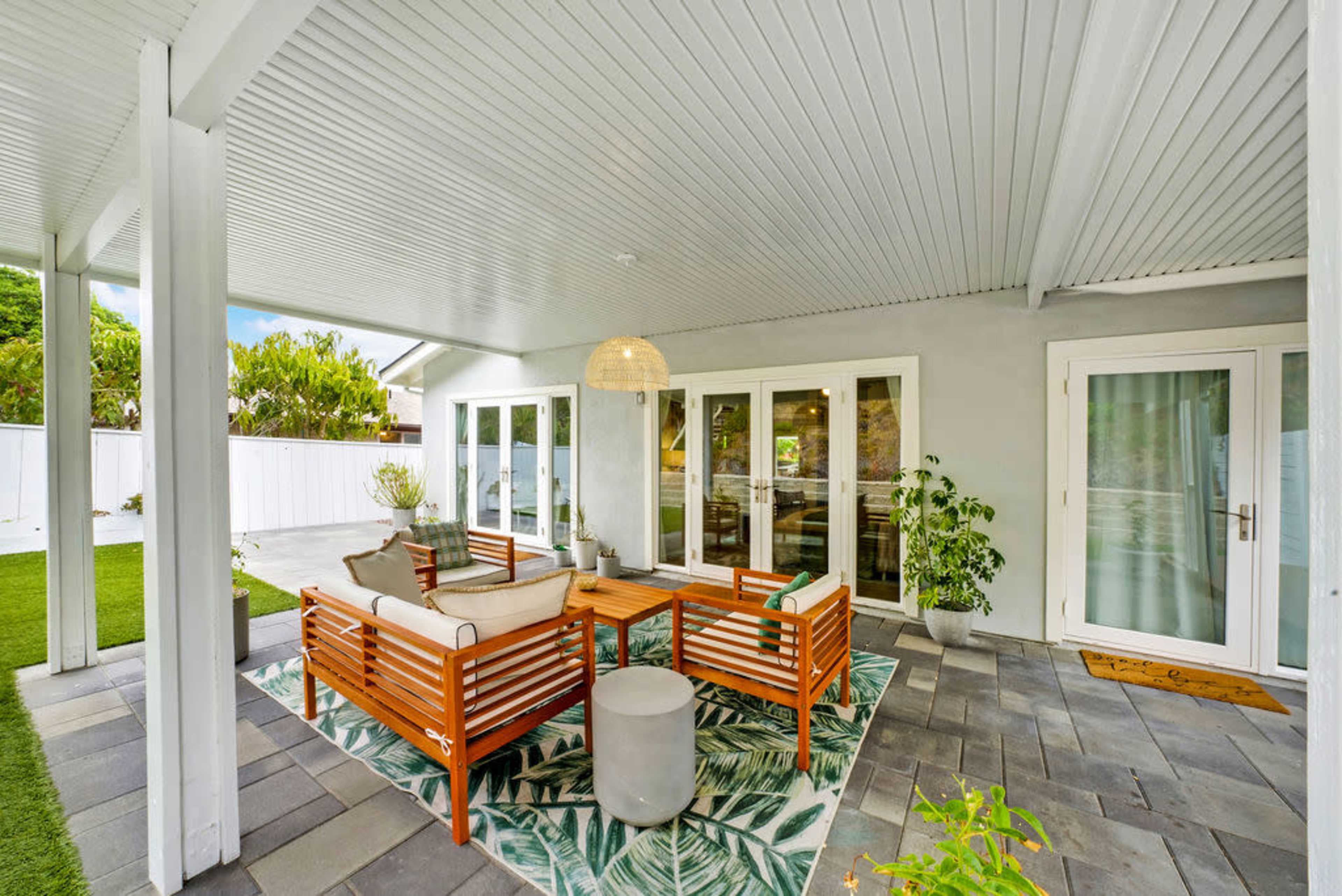 Yellow Door Beach House Image in Encinitas, Encinitas, CA