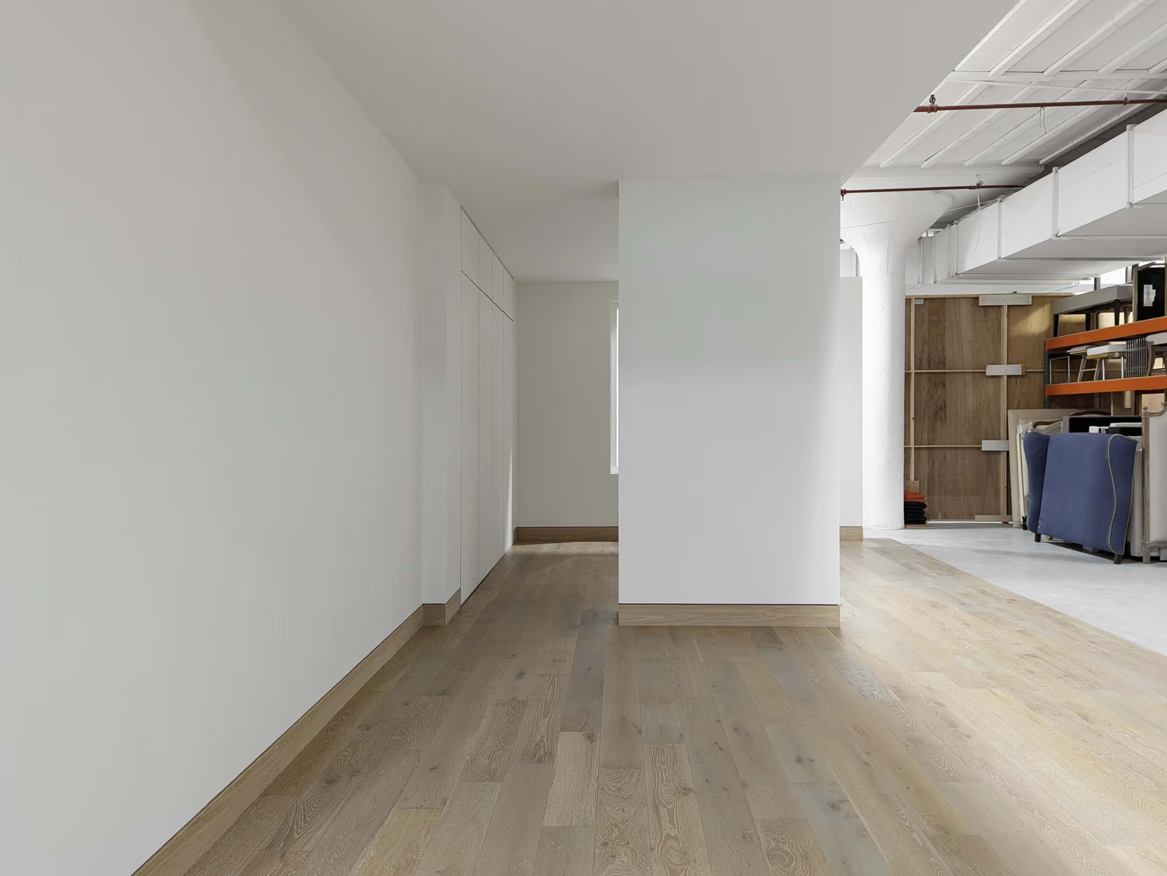 Pre-Built Set in Studio: Modern Apartment Image in Long Island City, Long Island City, NY