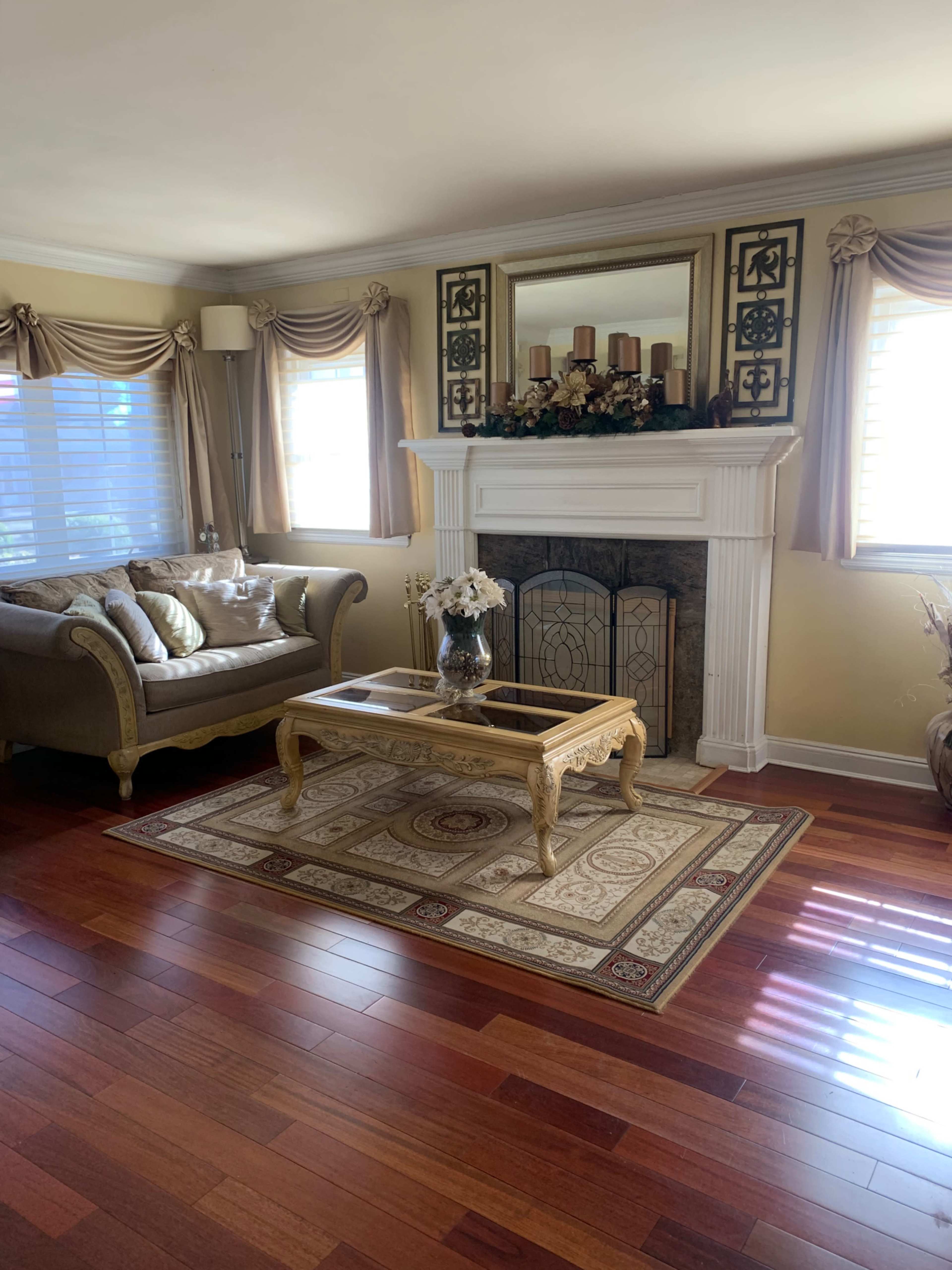 Classy and elegant place Image in Hempstead, Valley Stream, NY