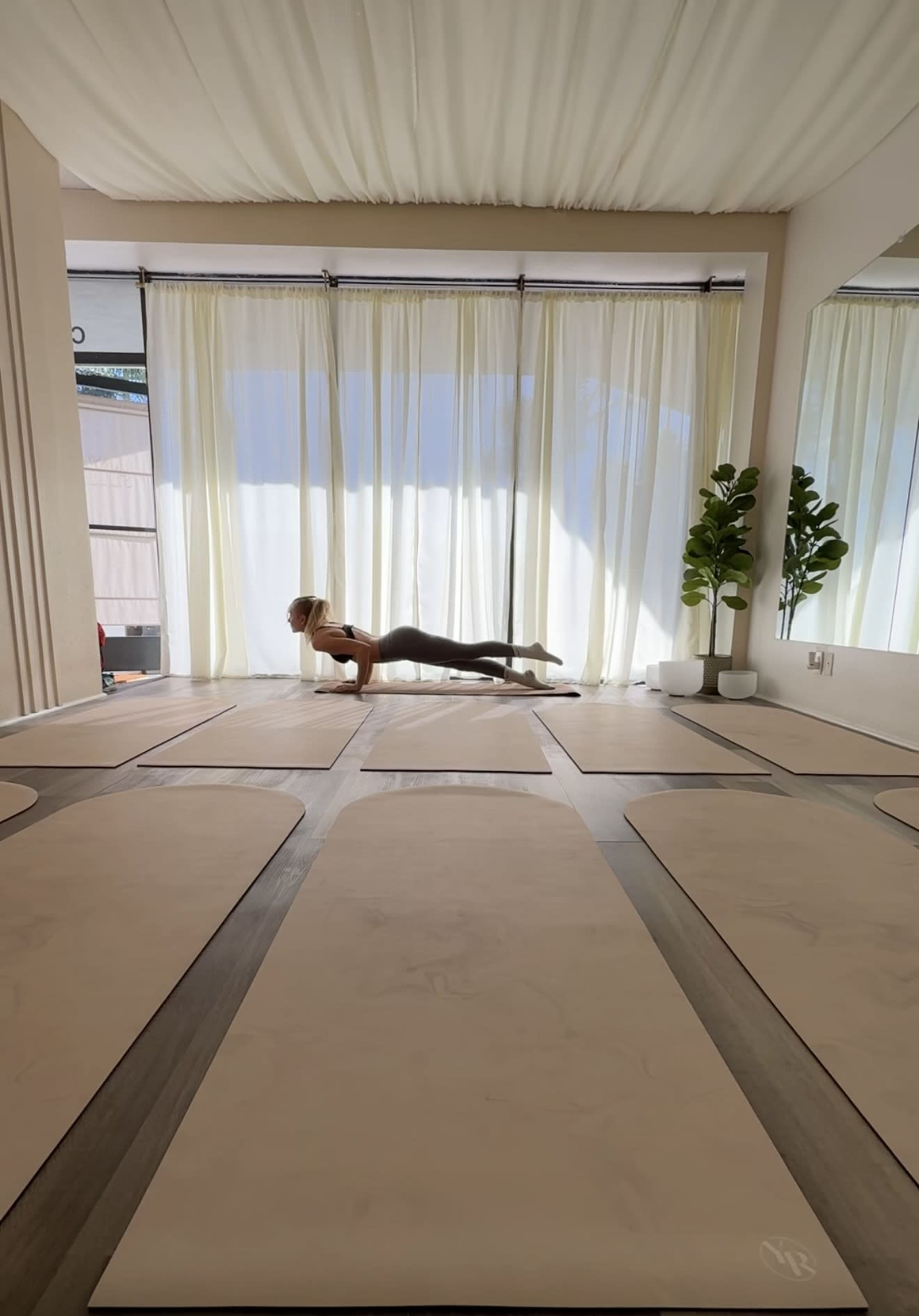 Aesthetic Yoga studio Image in Lomita, Lomita, CA