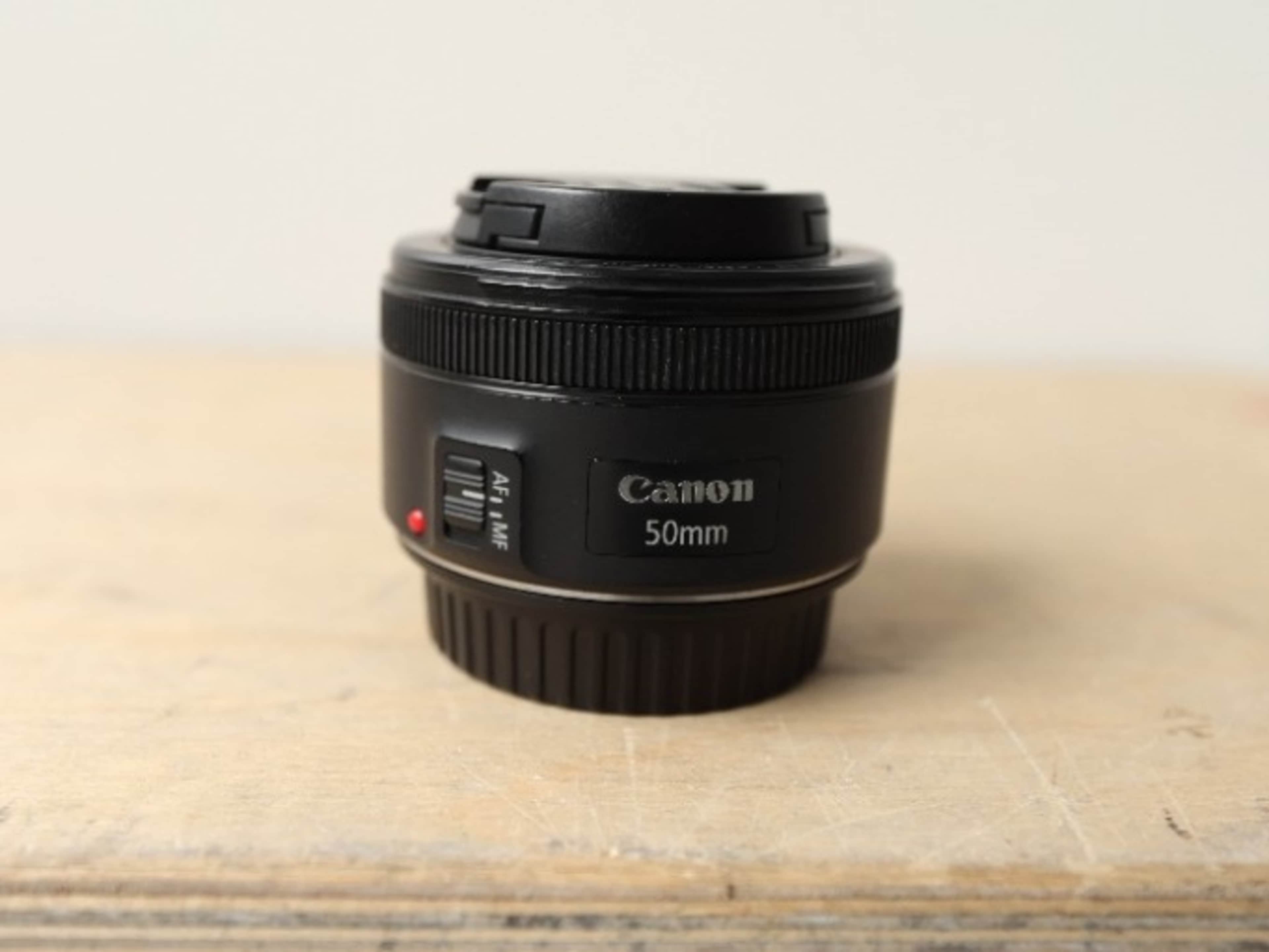 Canon- EF 50mm f/1.8 