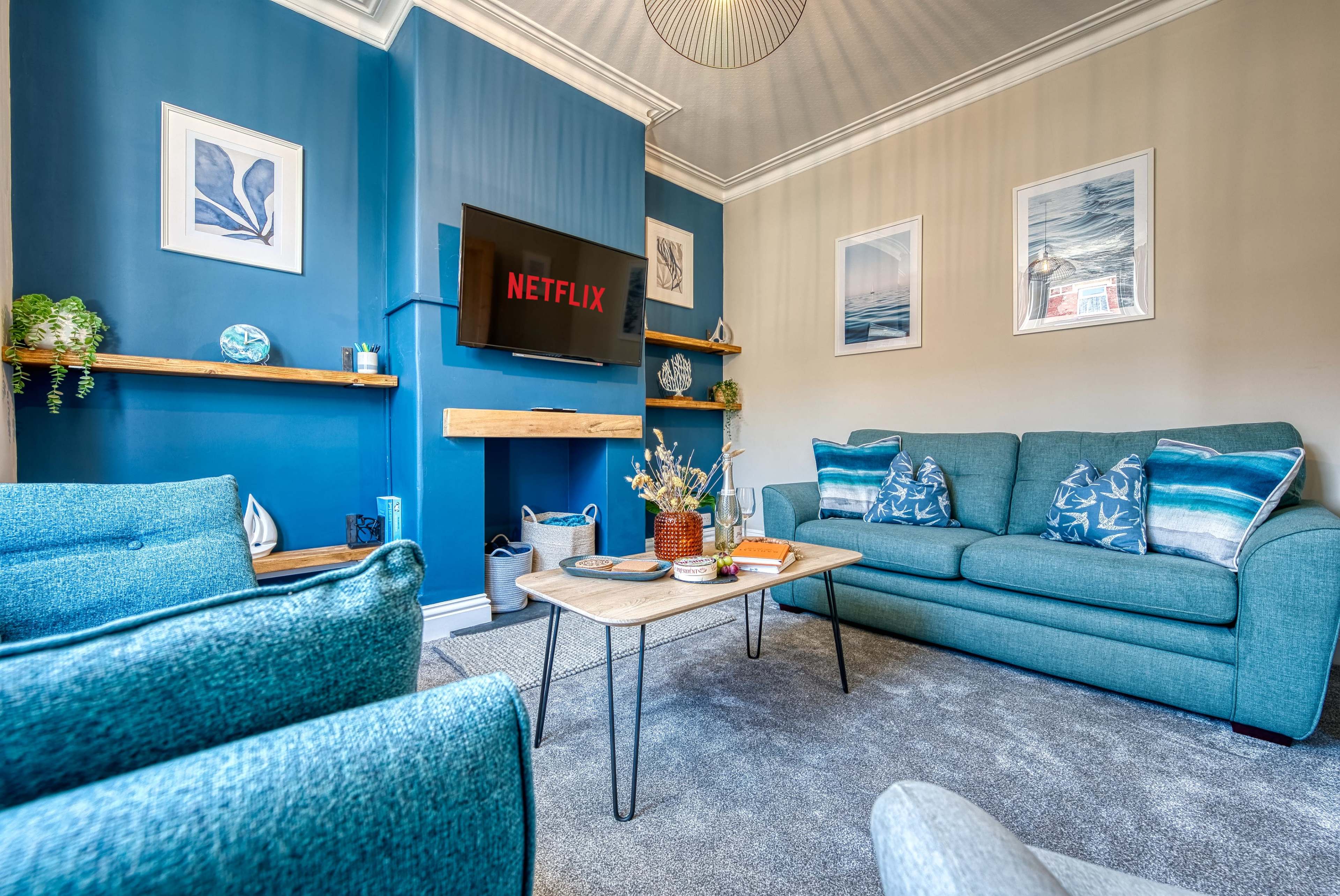 Chic 2-BR House w/ Parking and Private Garden Image in Southsea, Portsmouth, ENG