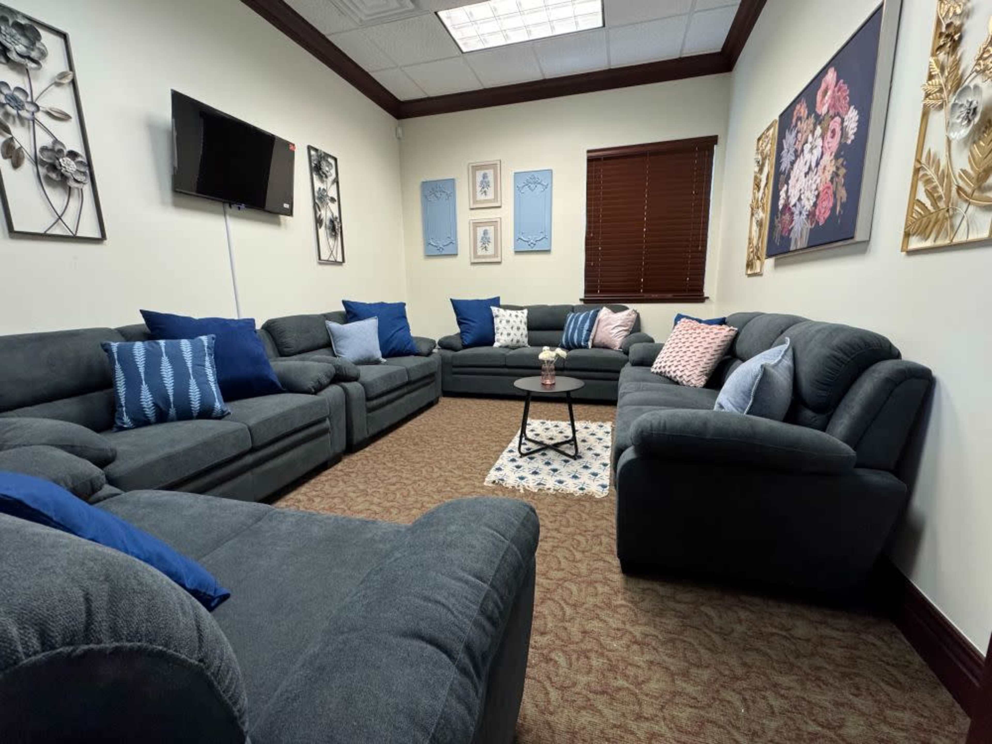 Cozy Suite 5 Image in Fort Myers, Fort Myers, FL