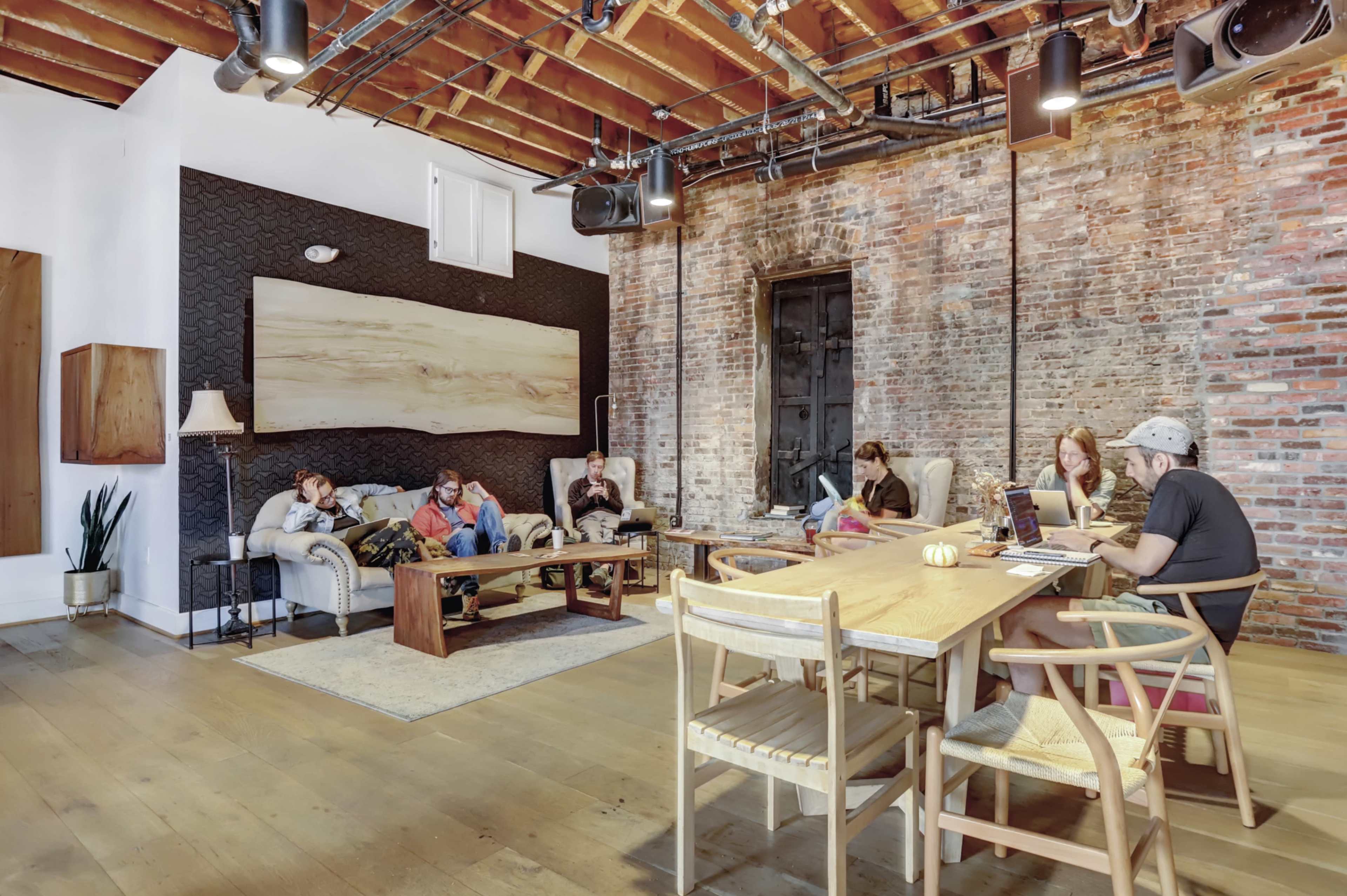 Art Gallery Space for Rent – Historic Property in Prime Nevada City Location Image in Nevada City, Nevada City, CA