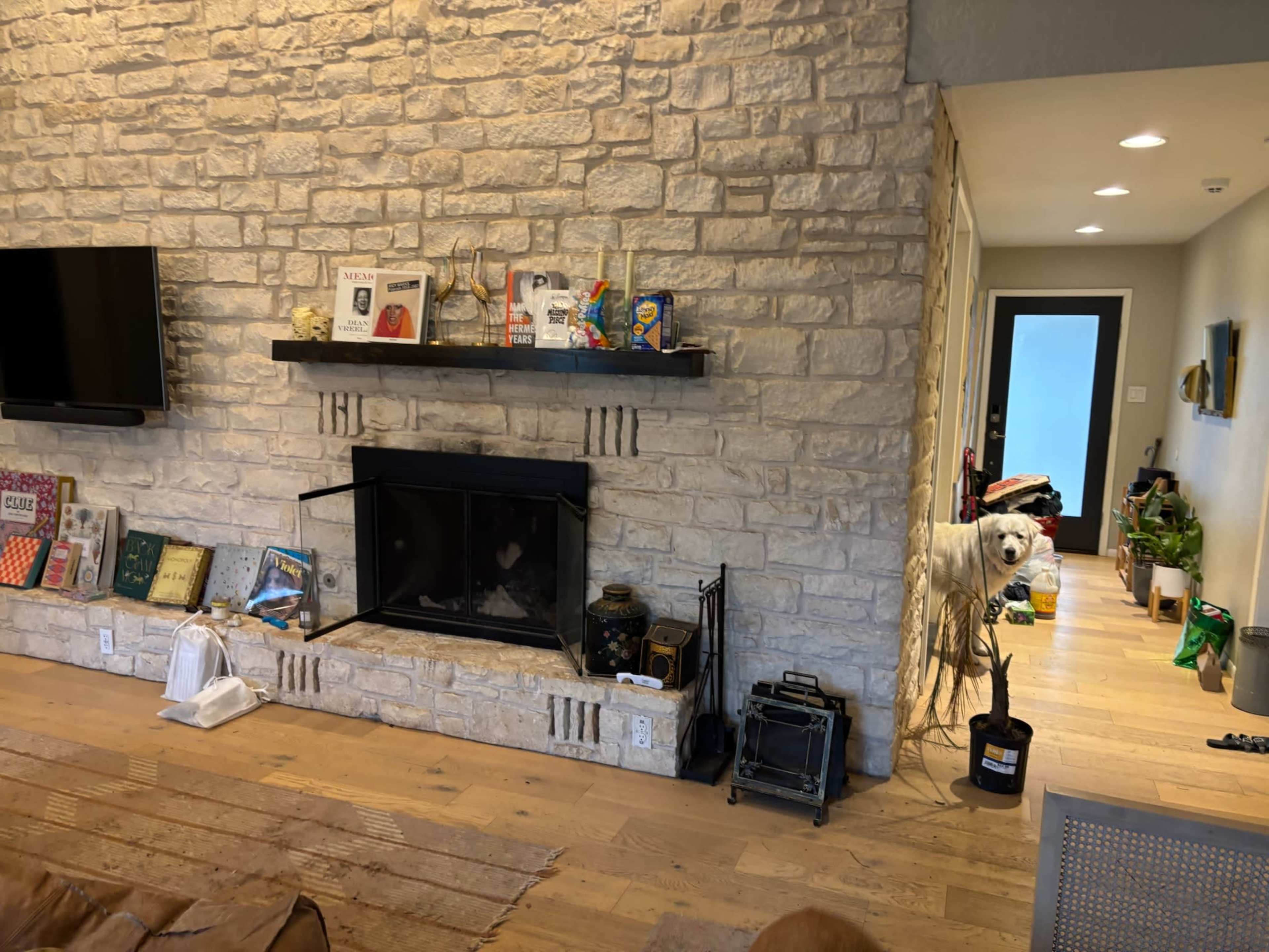 Limestone French Country-Style Home, Corner Lot Family Home - Creek, Custom Kitchen, Huge Yard Image in Hunter Oaks, Austin, TX