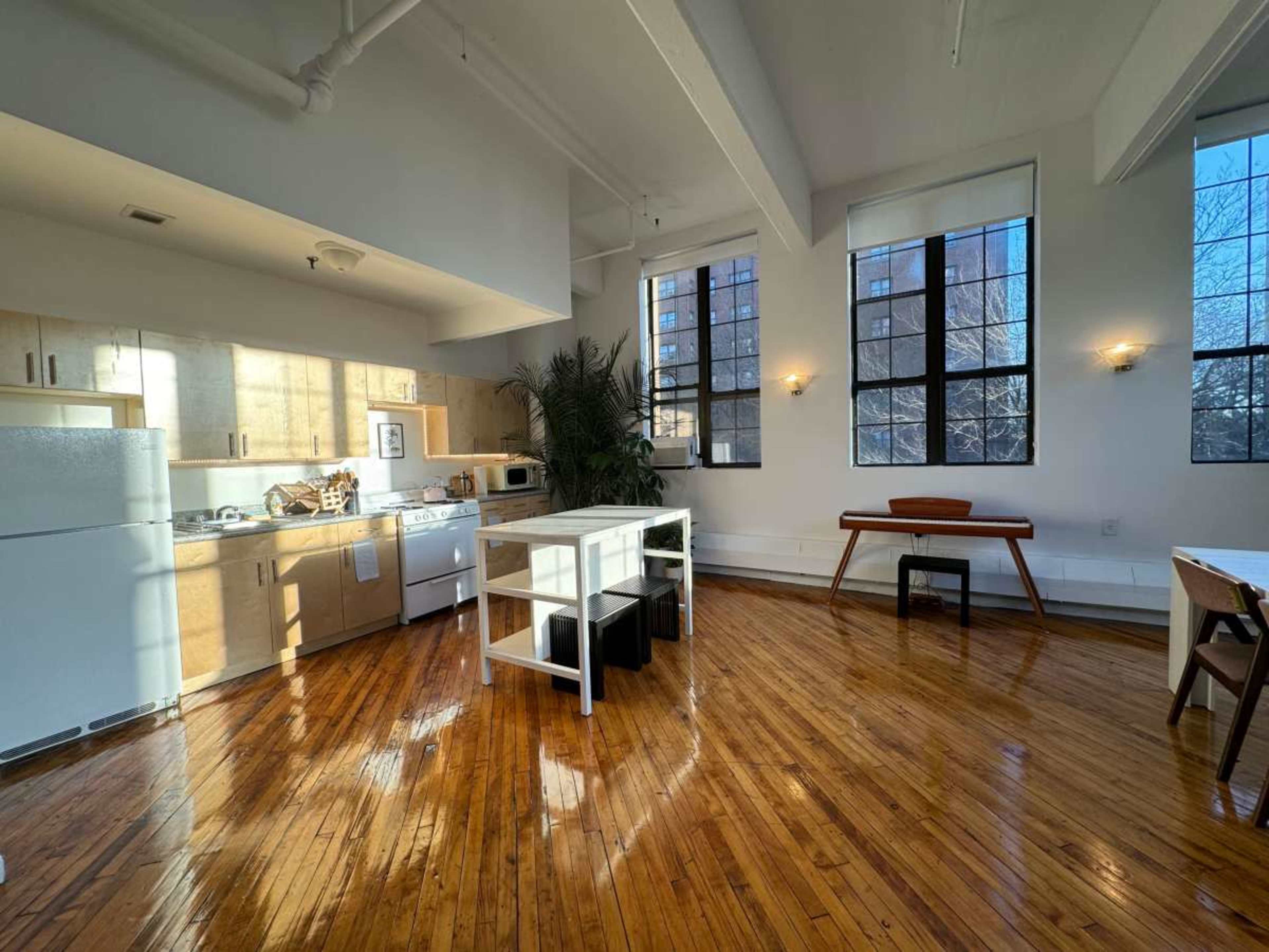 Classic Corner Brooklyn Loft - Meetings Image in Bedford-Stuyvesant, Brooklyn, NY