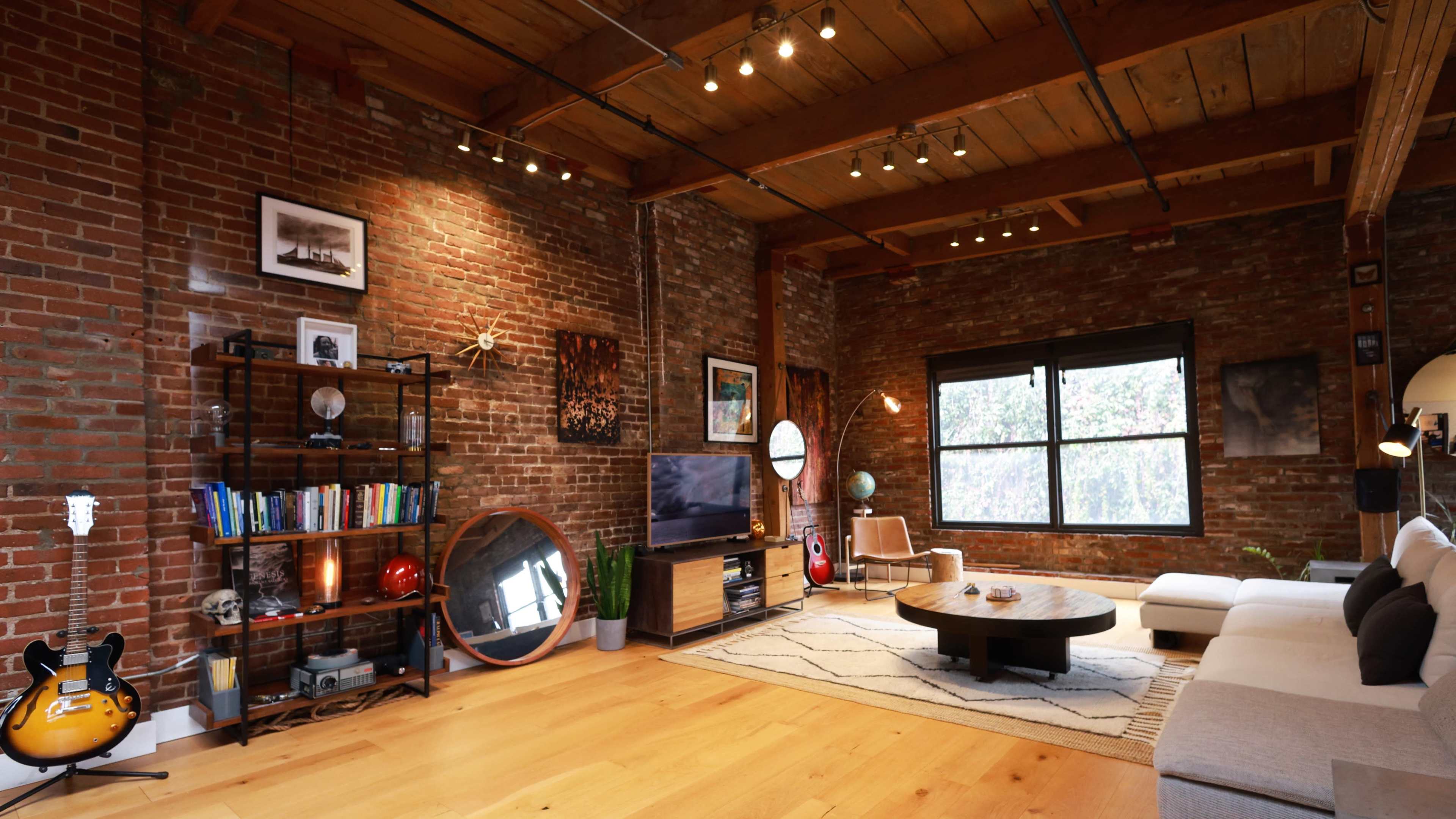 The Gatsman Loft Image in Downtown Los Angeles, Los Angeles, CA