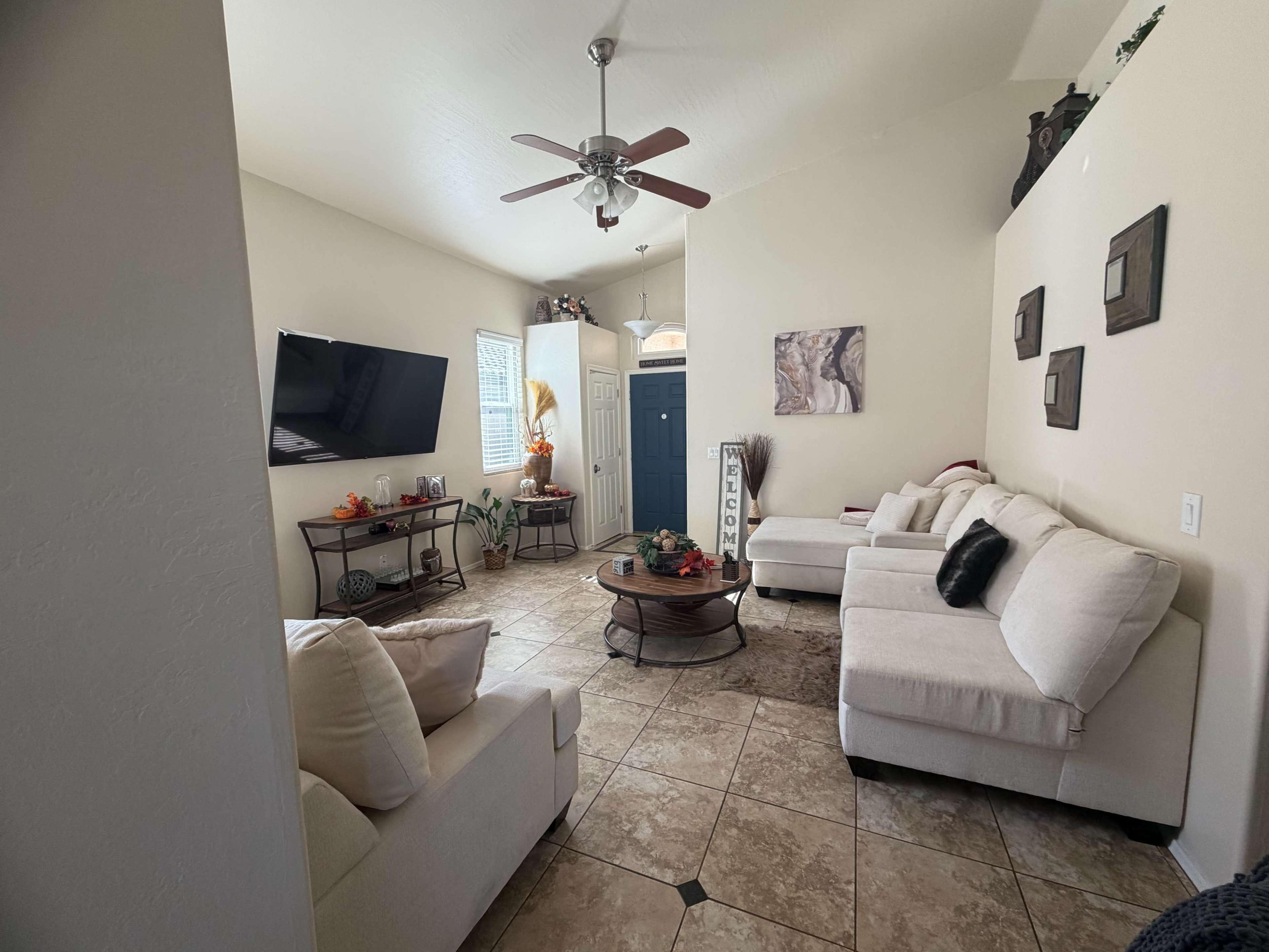 Greenfield Lakes Private Backyard Oasis Image in Greenfield Lakes, Gilbert, AZ