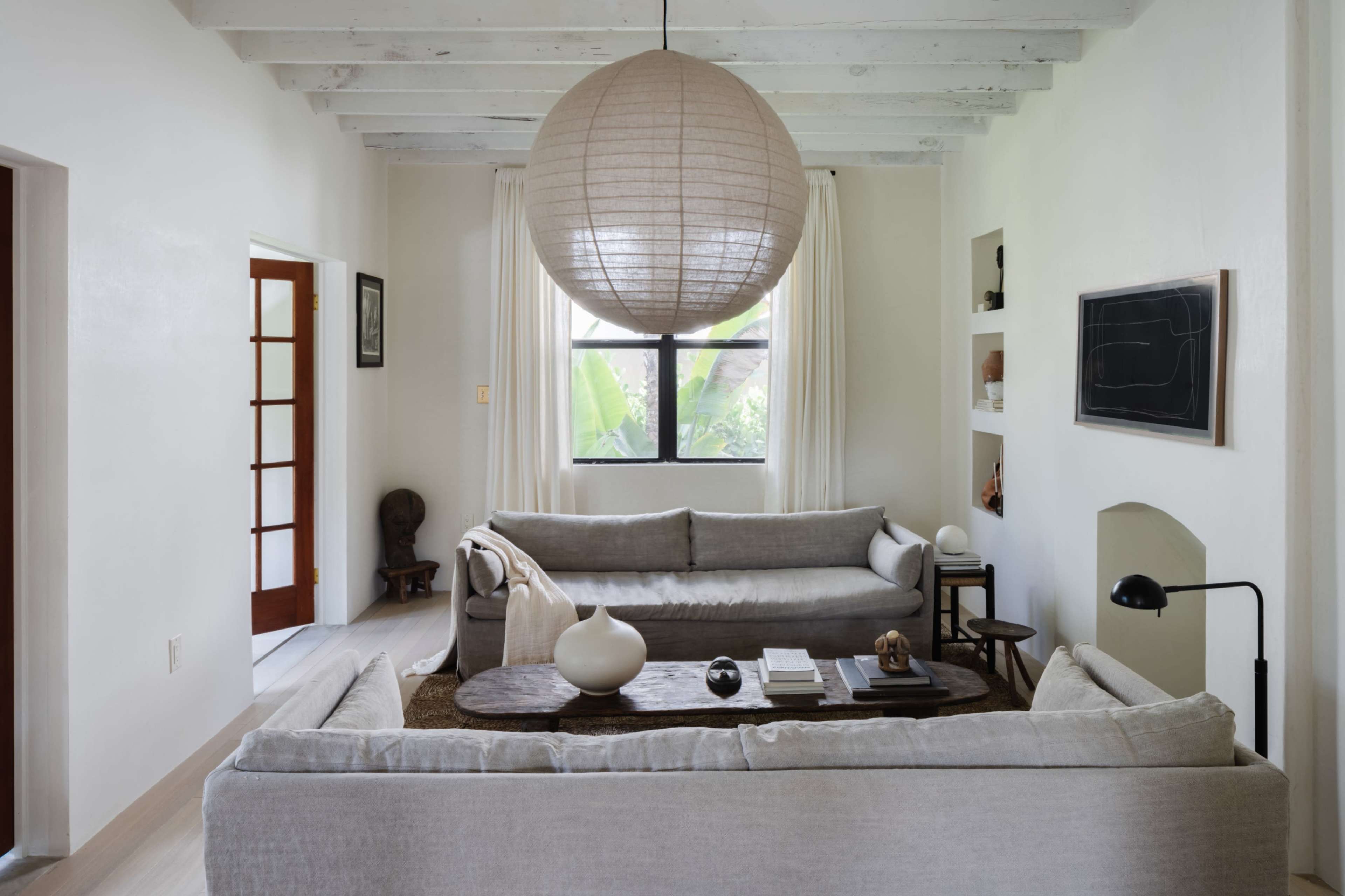 Casa Lakol - Mediterranean Oasis with Pool, Outdoor Kitchen & Serene Interiors Image in Croissant Park, Fort Lauderdale, FL