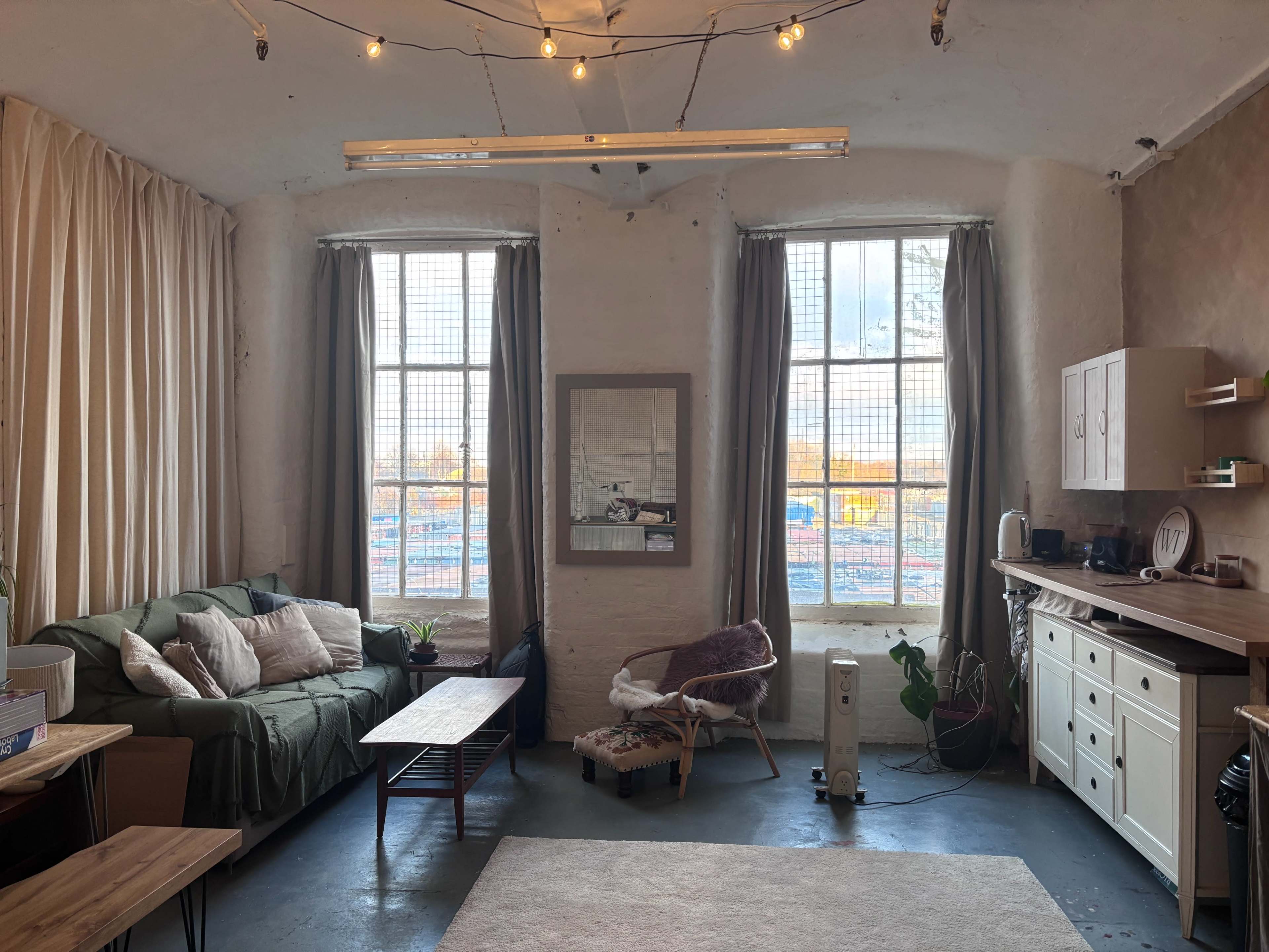 Bright & Flexible Wellness & Workshop Space in Manchester – Yoga, Craft, Coaching Image in Manchester, Manchester, ENG