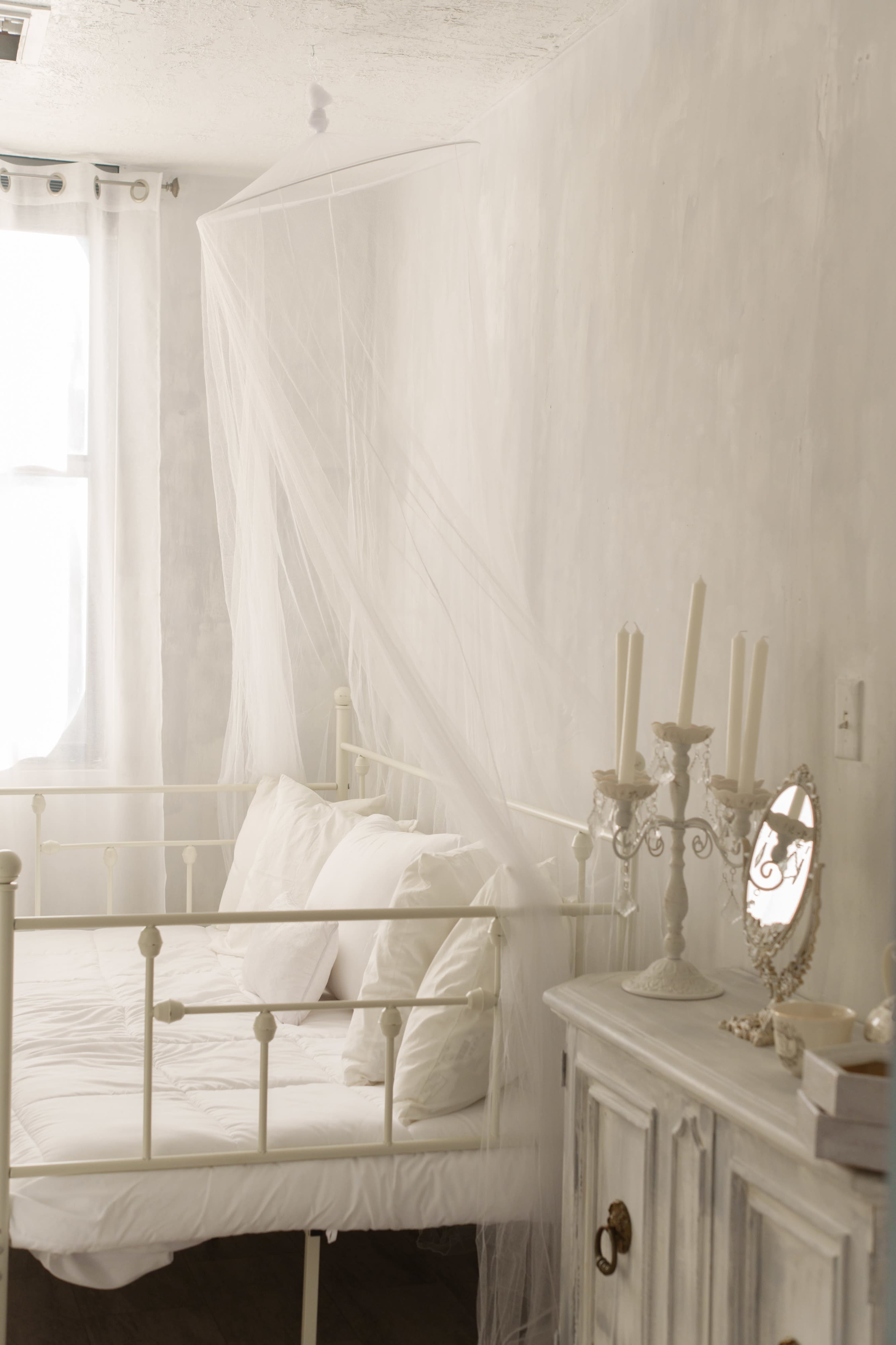 Moody Multi-Set Studio Space Image in Sandy, Sandy, UT