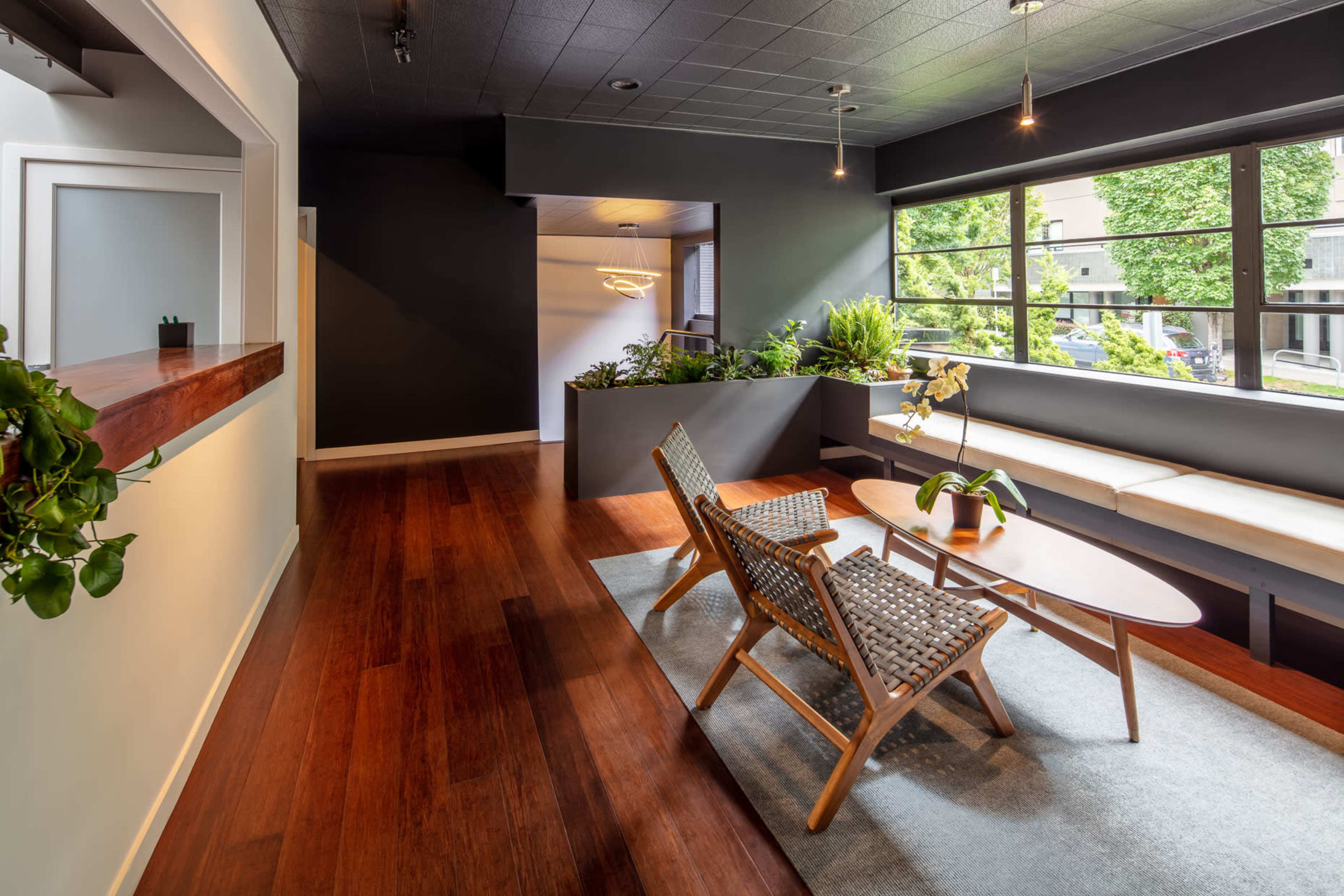 Spacious Fully Equip Photography Studio Image in Queen Anne, Seattle, WA