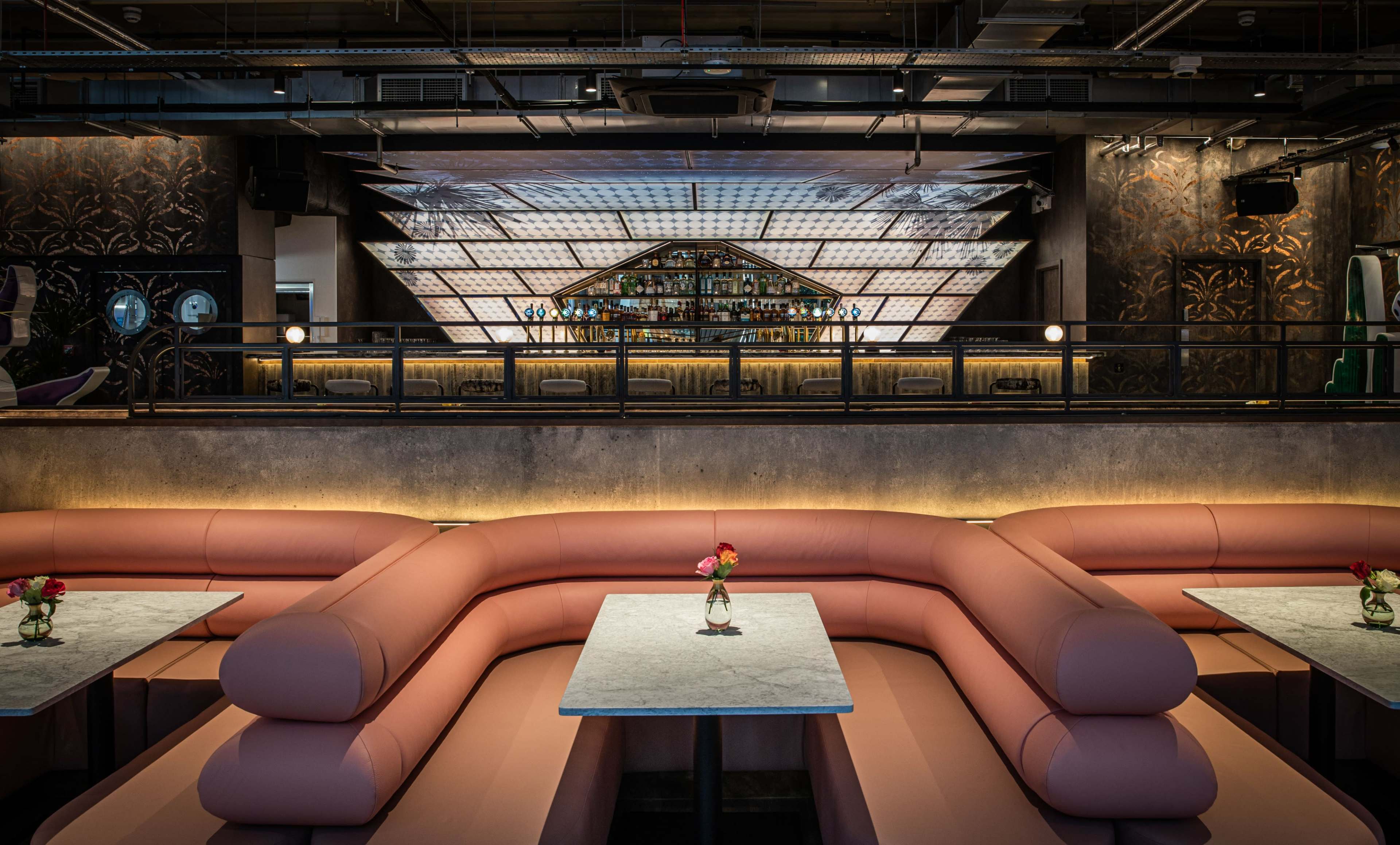 Sunset Room - Surfers Paradise Inspired Restaurant Image in City of London, London, ENG