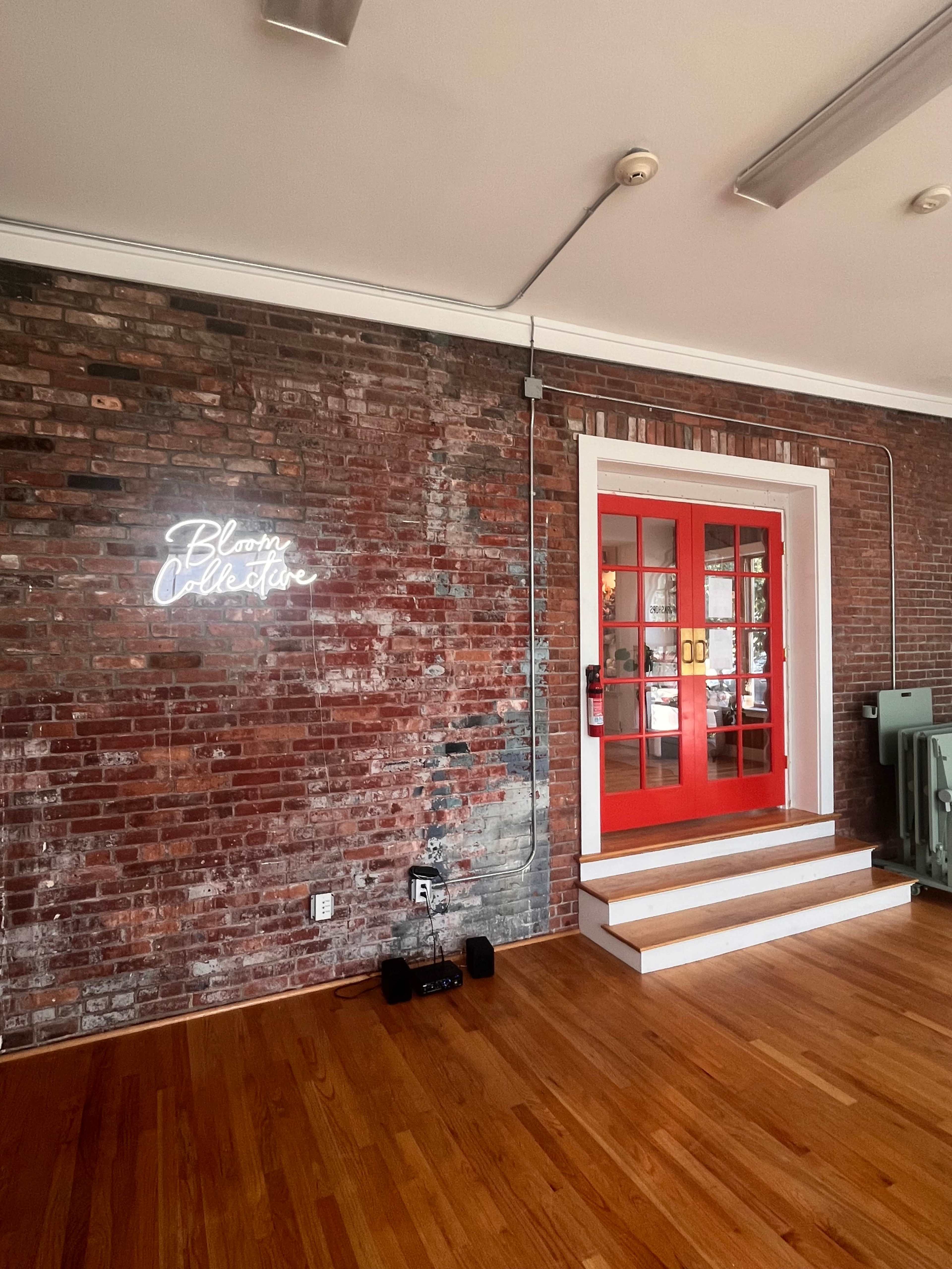 Industrial Modern Photo Studio & Meeting Space Image in Fox Point, Providence, RI