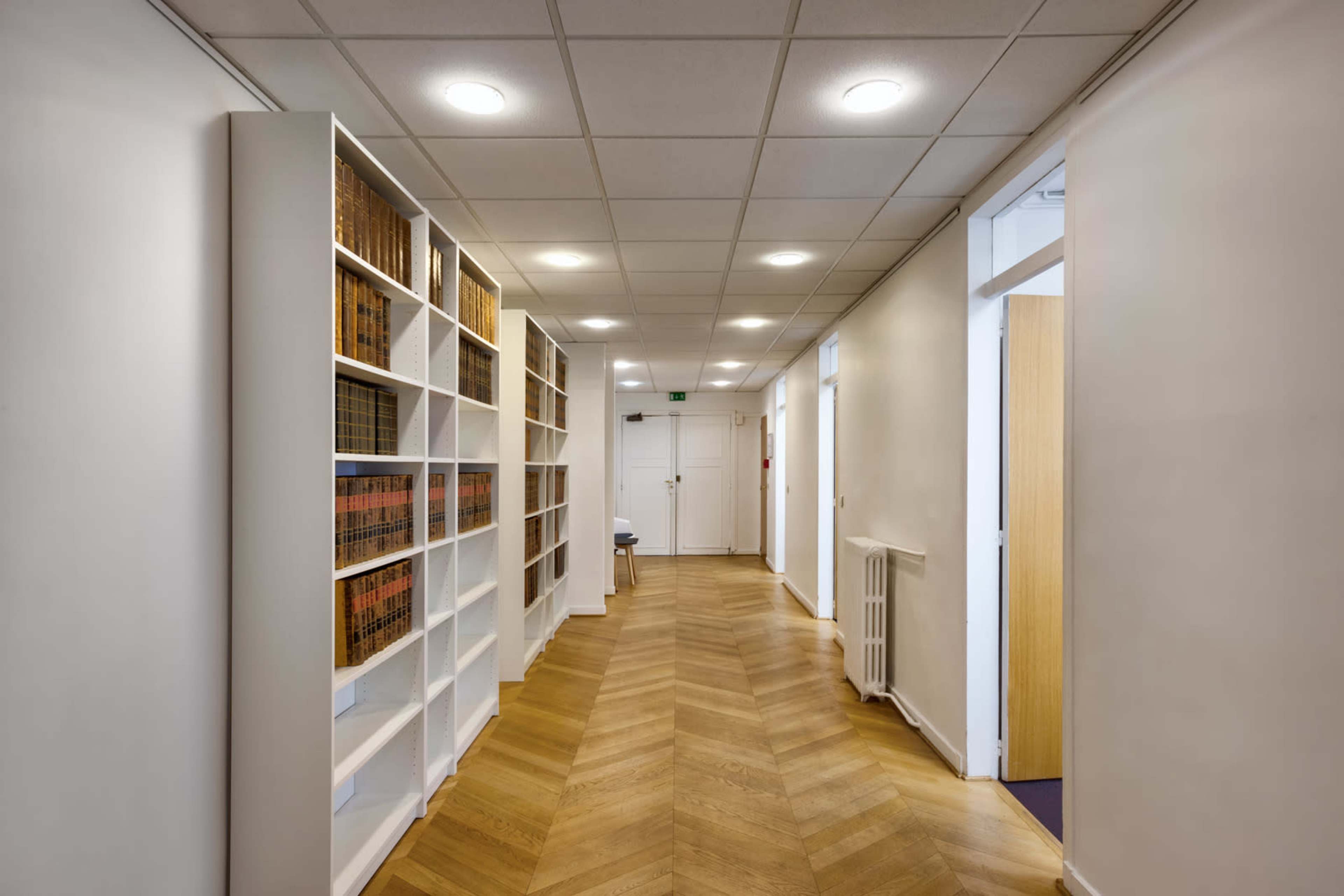 Espace haut de gamme pour tournages - Paris 8ème Image in Saint-Philippe-du-Roule, Paris