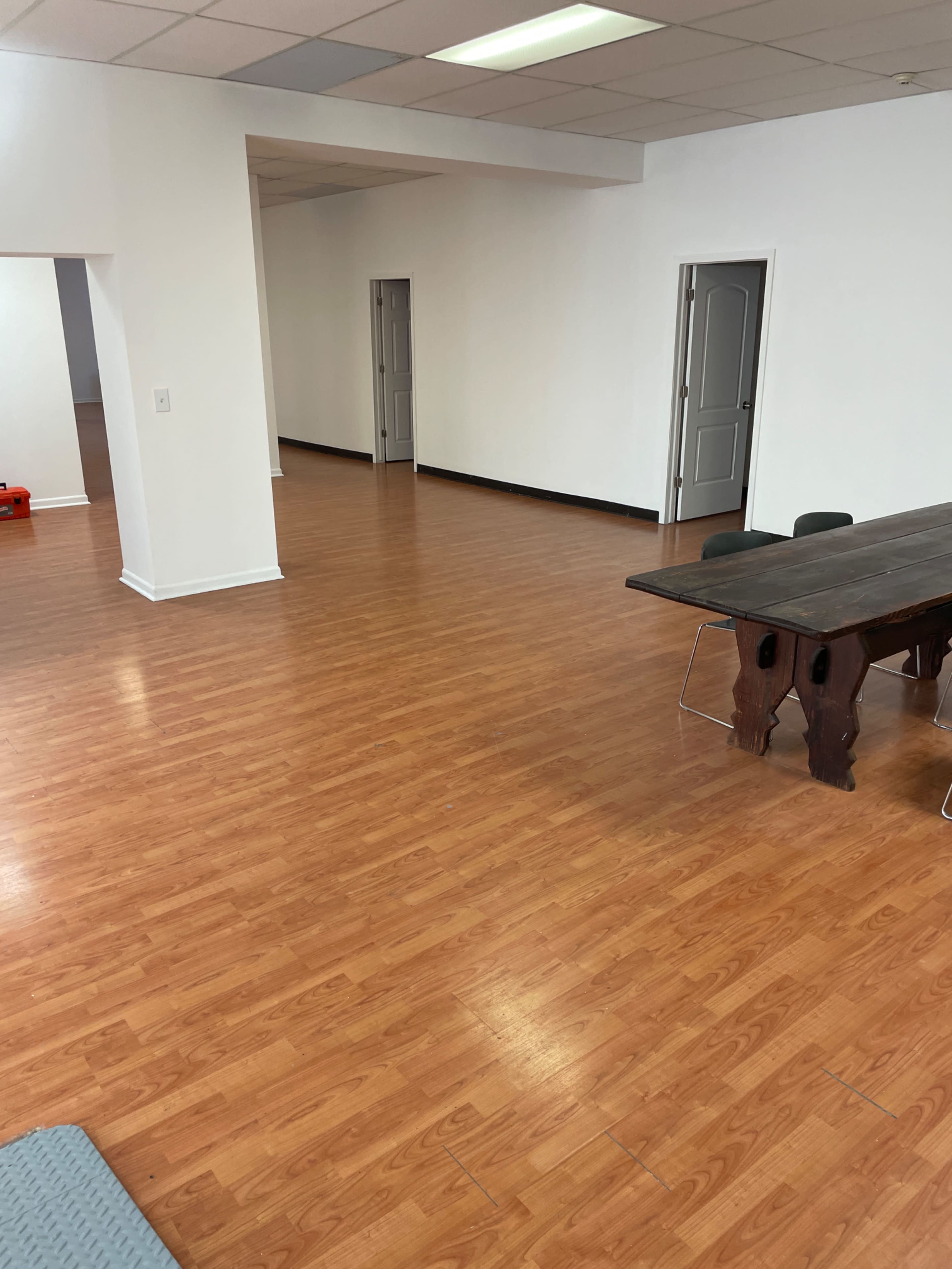 Pilsen loft, roomy.Bright natural light Image in Lower West Side, Chicago, IL