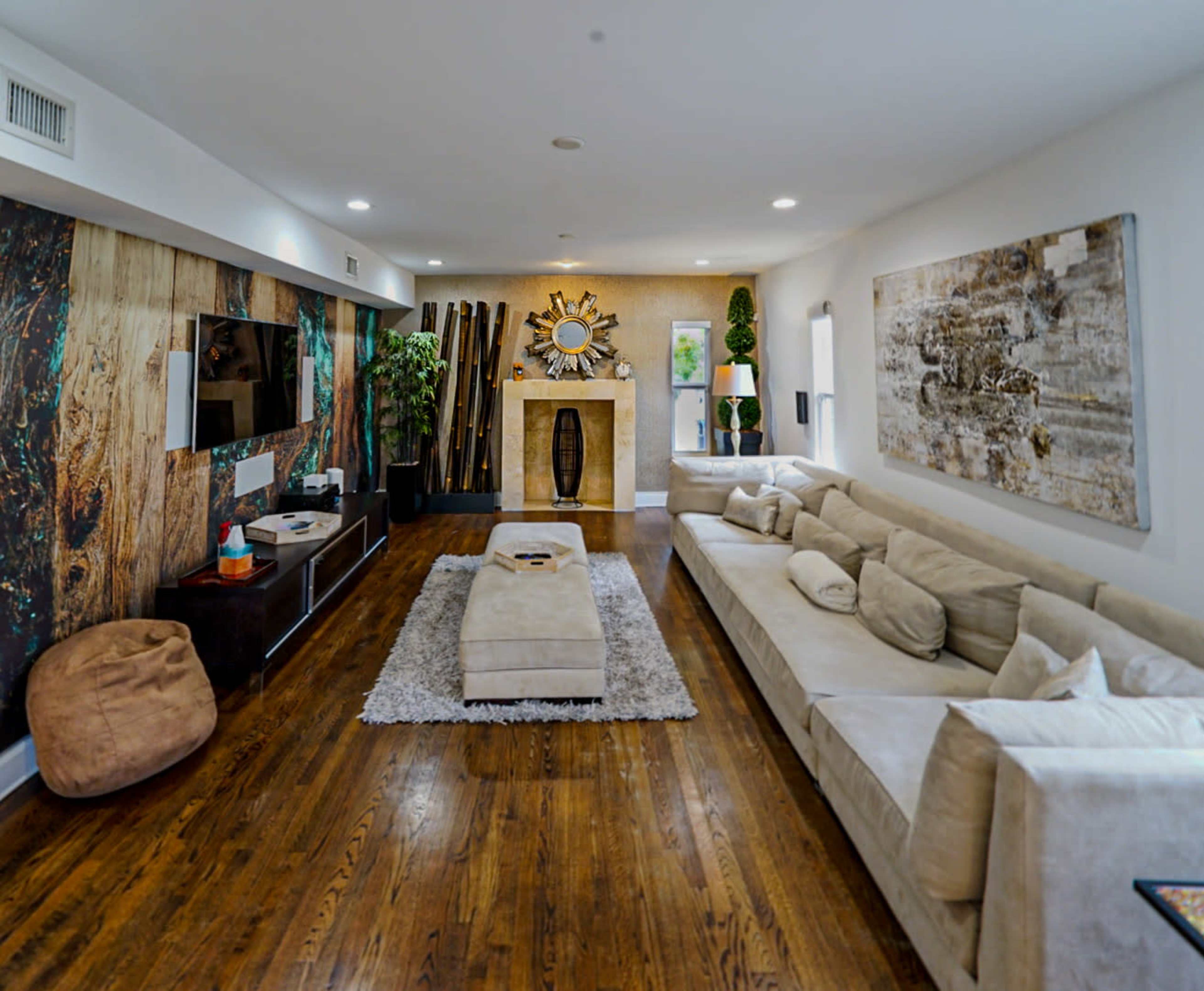 Casa de Las Olas – Waterfront Charm in Ft. Lauderdale Image in East Fort Lauderdale, Fort Lauderdale, FL