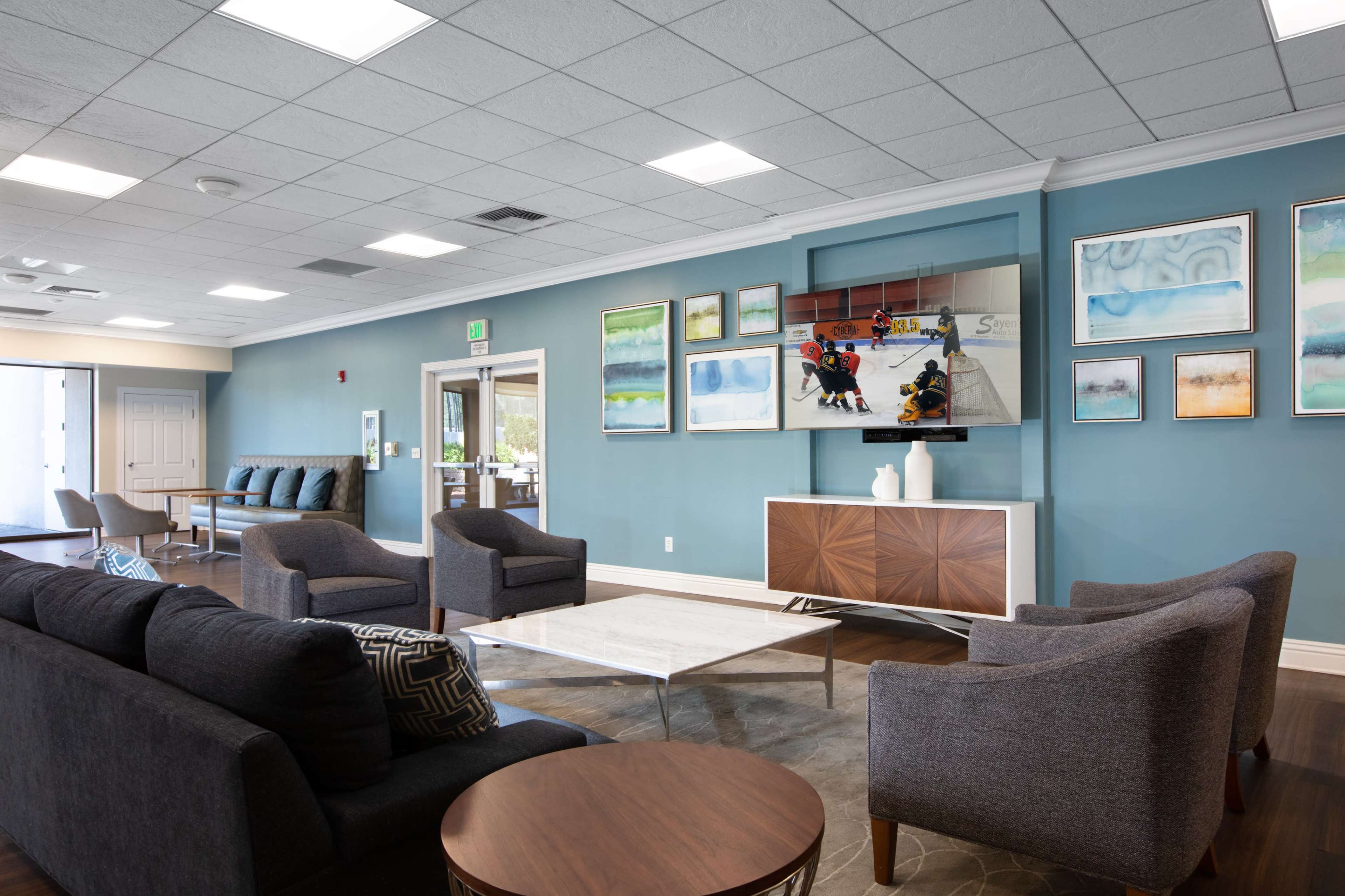 West Valley: Fantastic Large Lounge in San Jose Ready to Host your Next Gathering!!! Image in Blackford, San Jose, CA