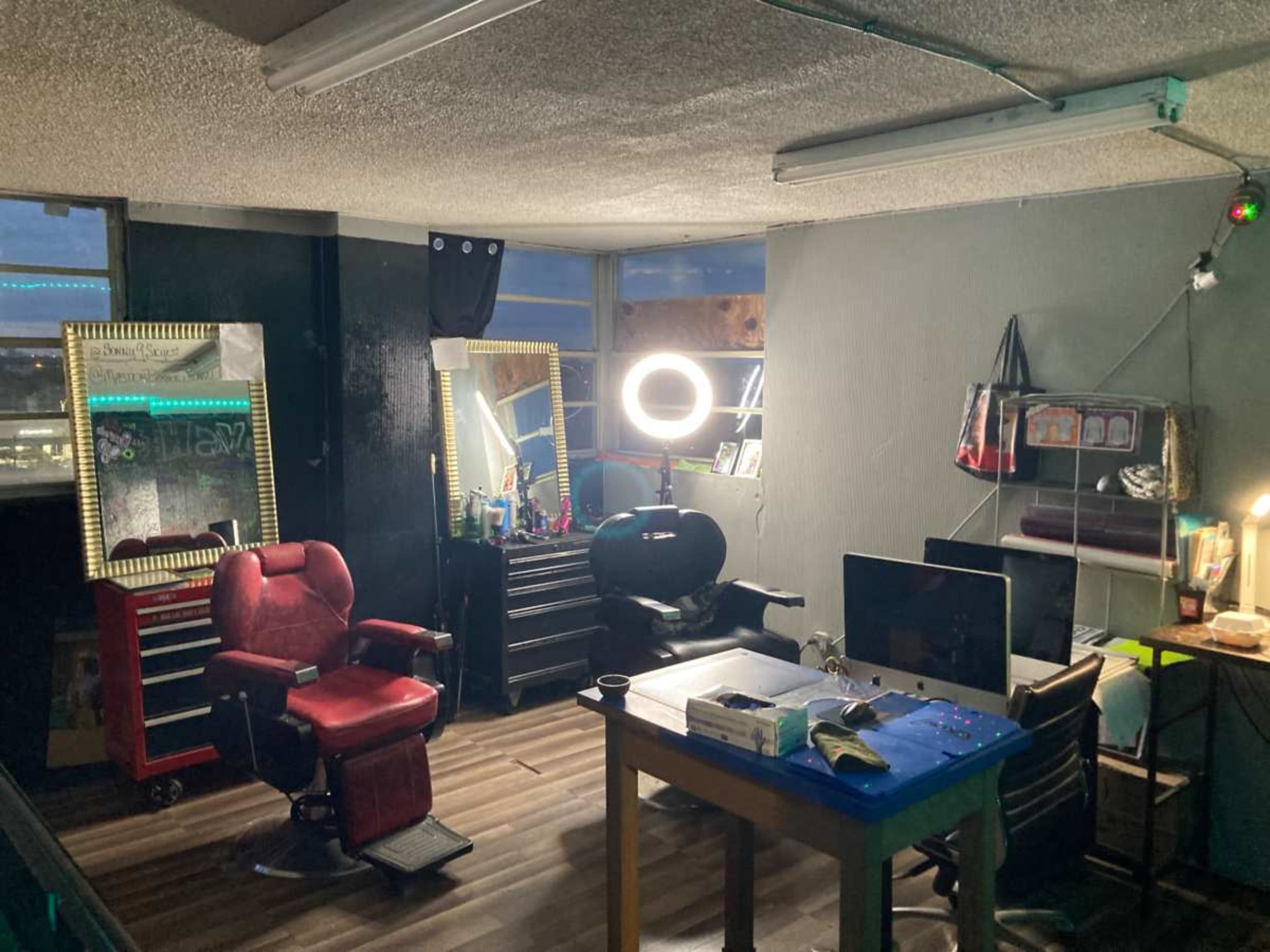 Private Suite Mid City Skyline Recording Studio available 24/7 Image in Mid-City, New Orleans, LA