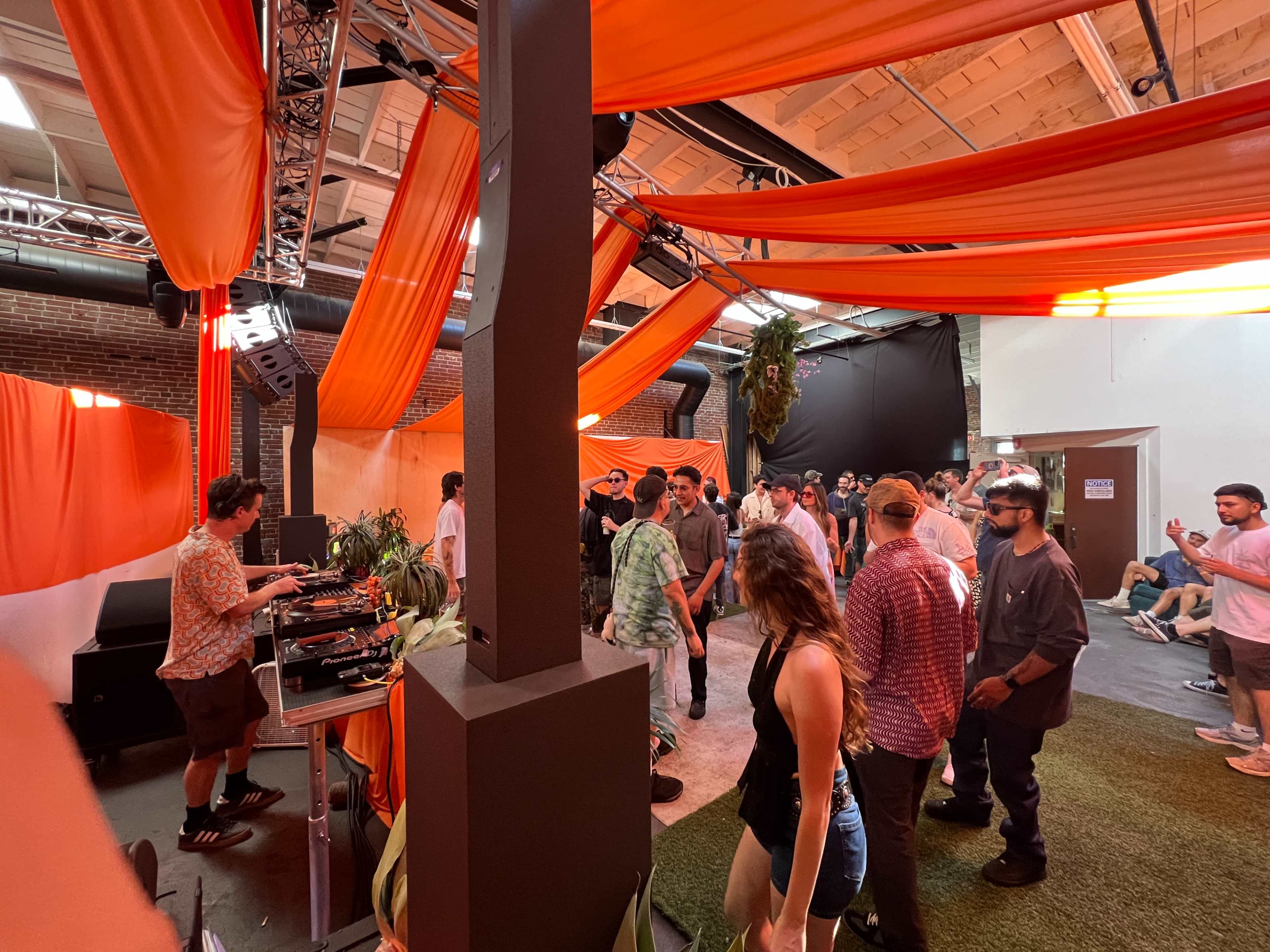 Downtown Warehouse Venue Image in Central LA, Los Angeles, CA