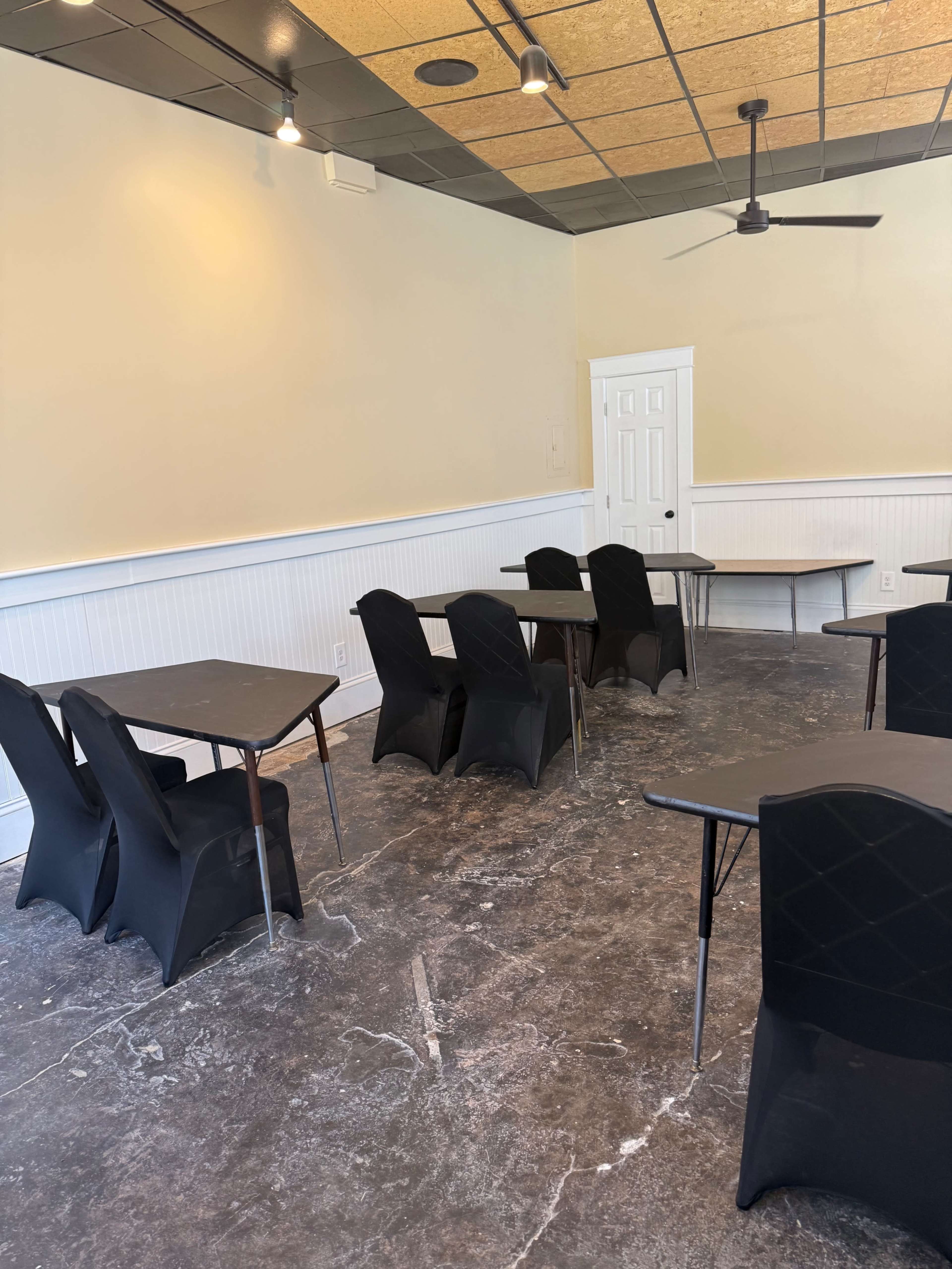 Industrial Chic Classroom Space Image in Port Norfolk, Portsmouth, VA
