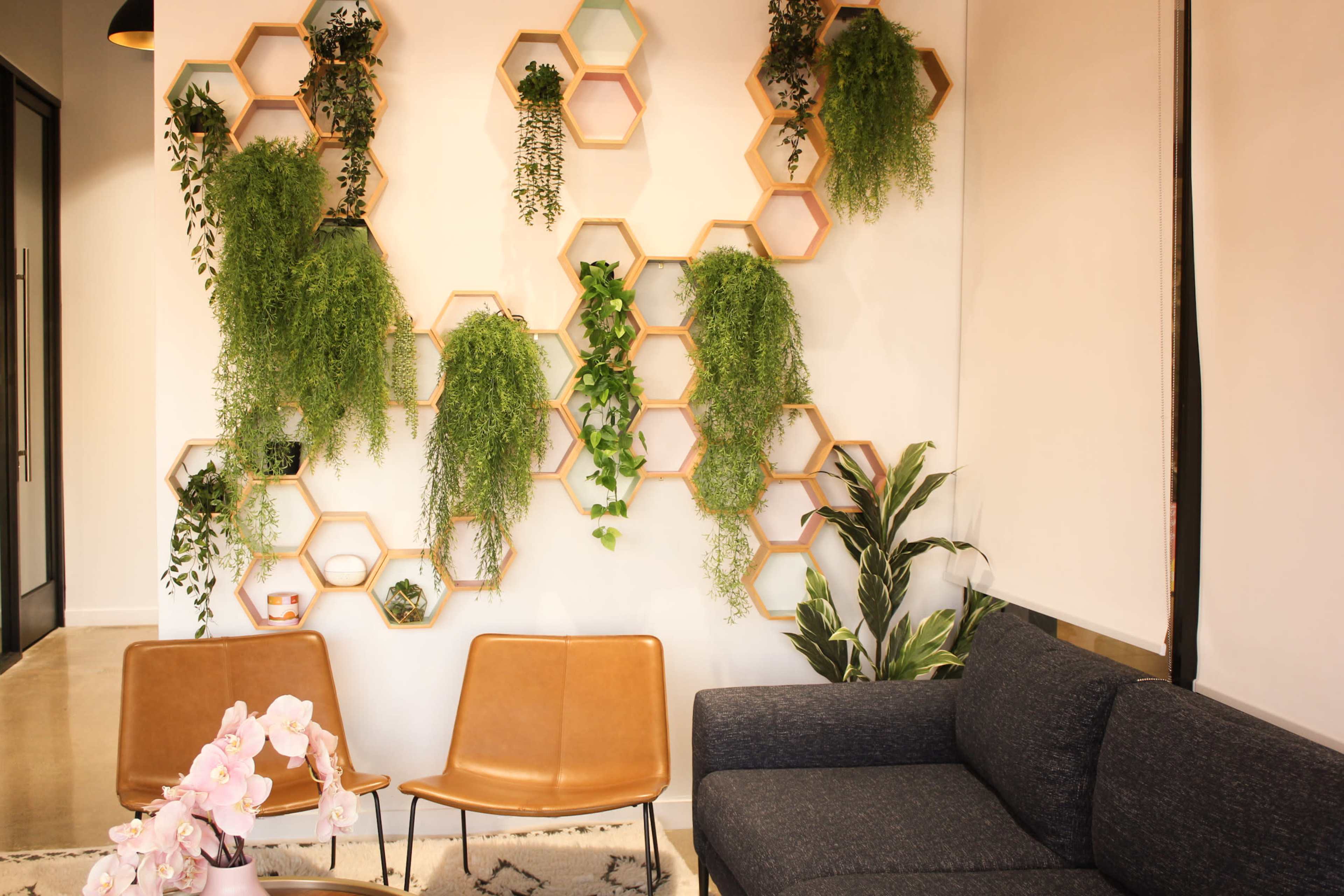 Cozy Lounge for Photoshoot/Recording Image in Irvine Business Complex, Irvine, CA