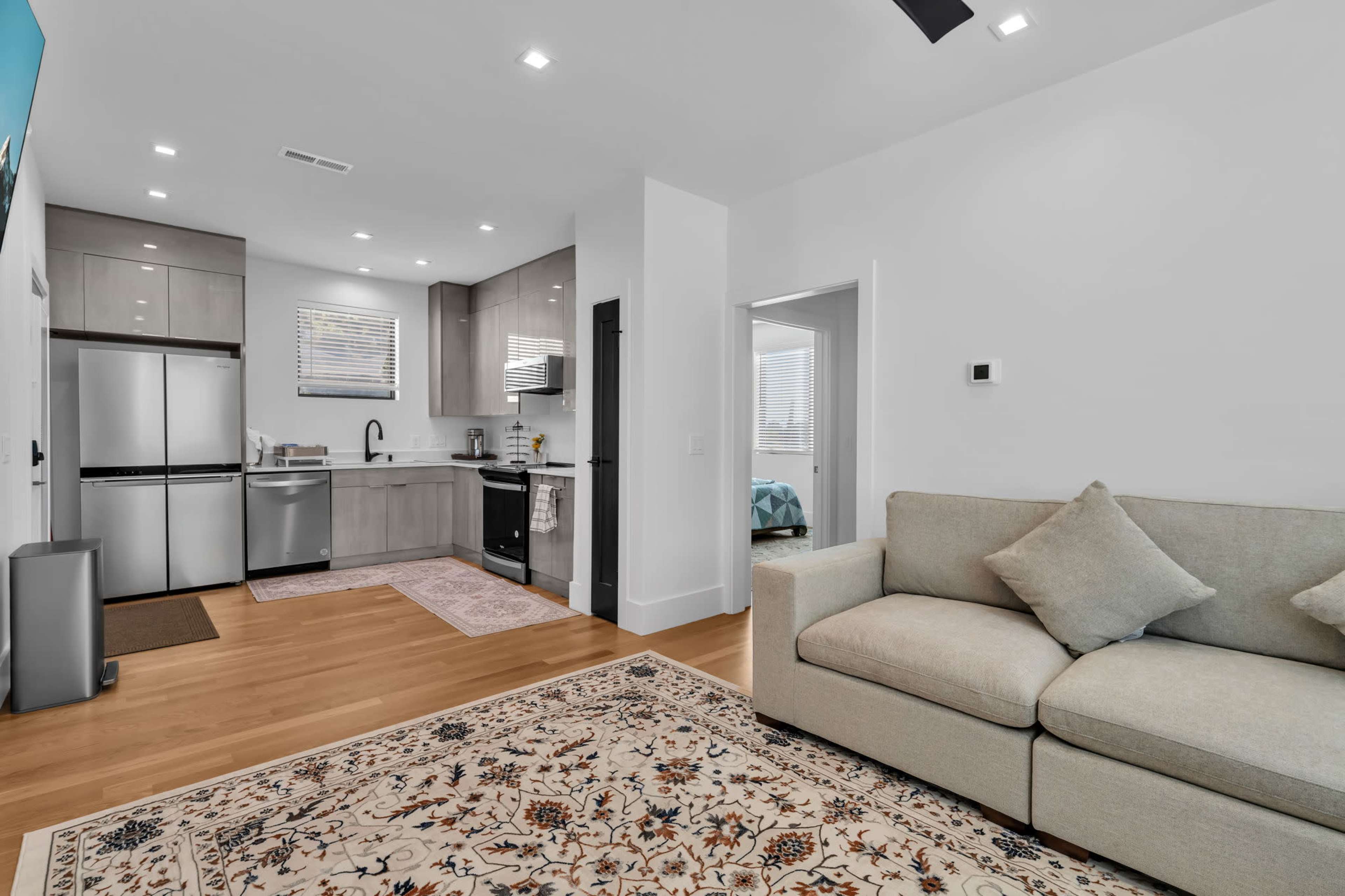 Aruna - Modern 7BR/7.5BA Home with Rooftop • Five Point Raleigh Image in Hi-mount, Raleigh, NC