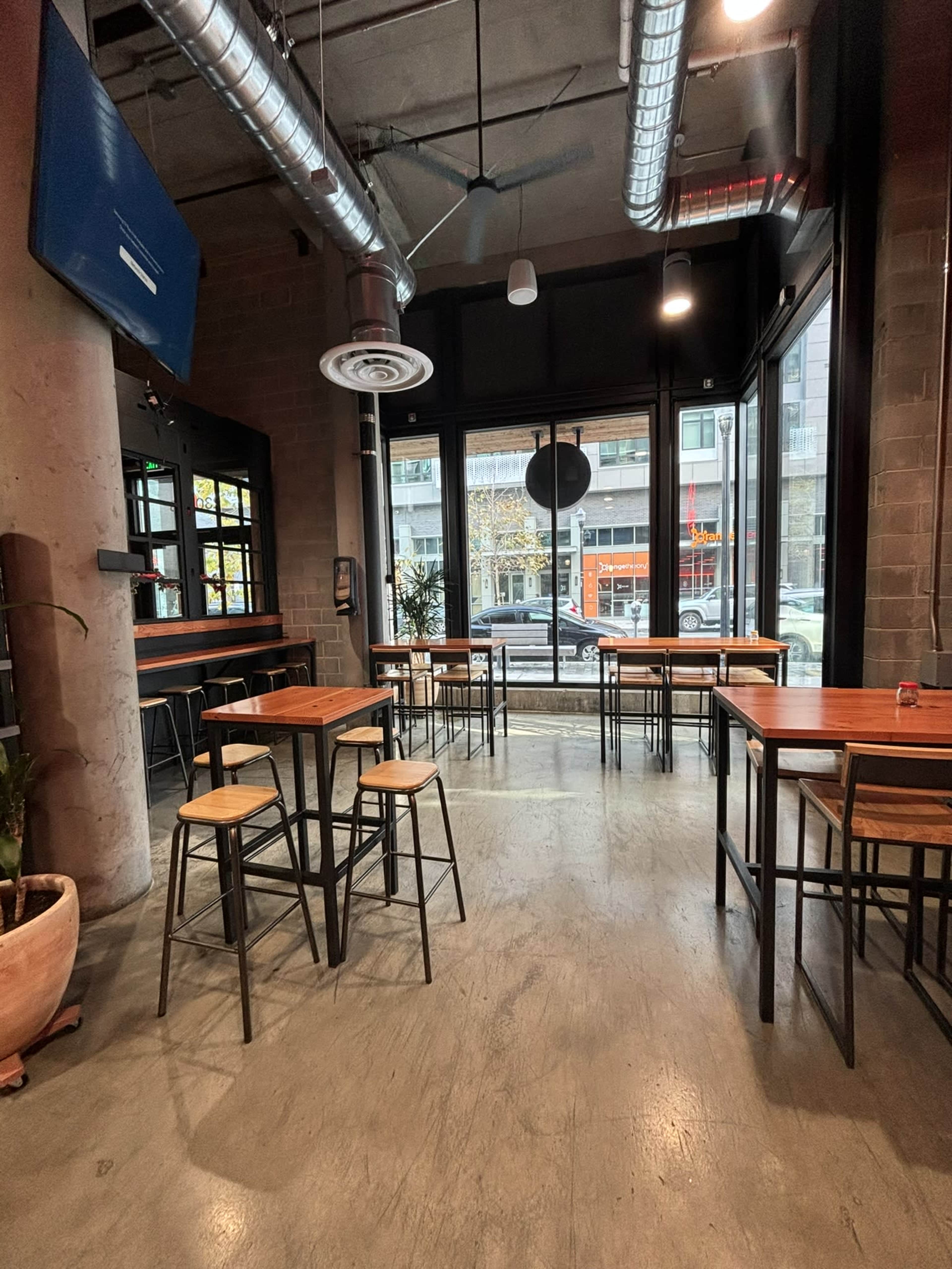 Urban restaurant ready for cooking!! Image in Northgate - Waverly, Oakland, CA