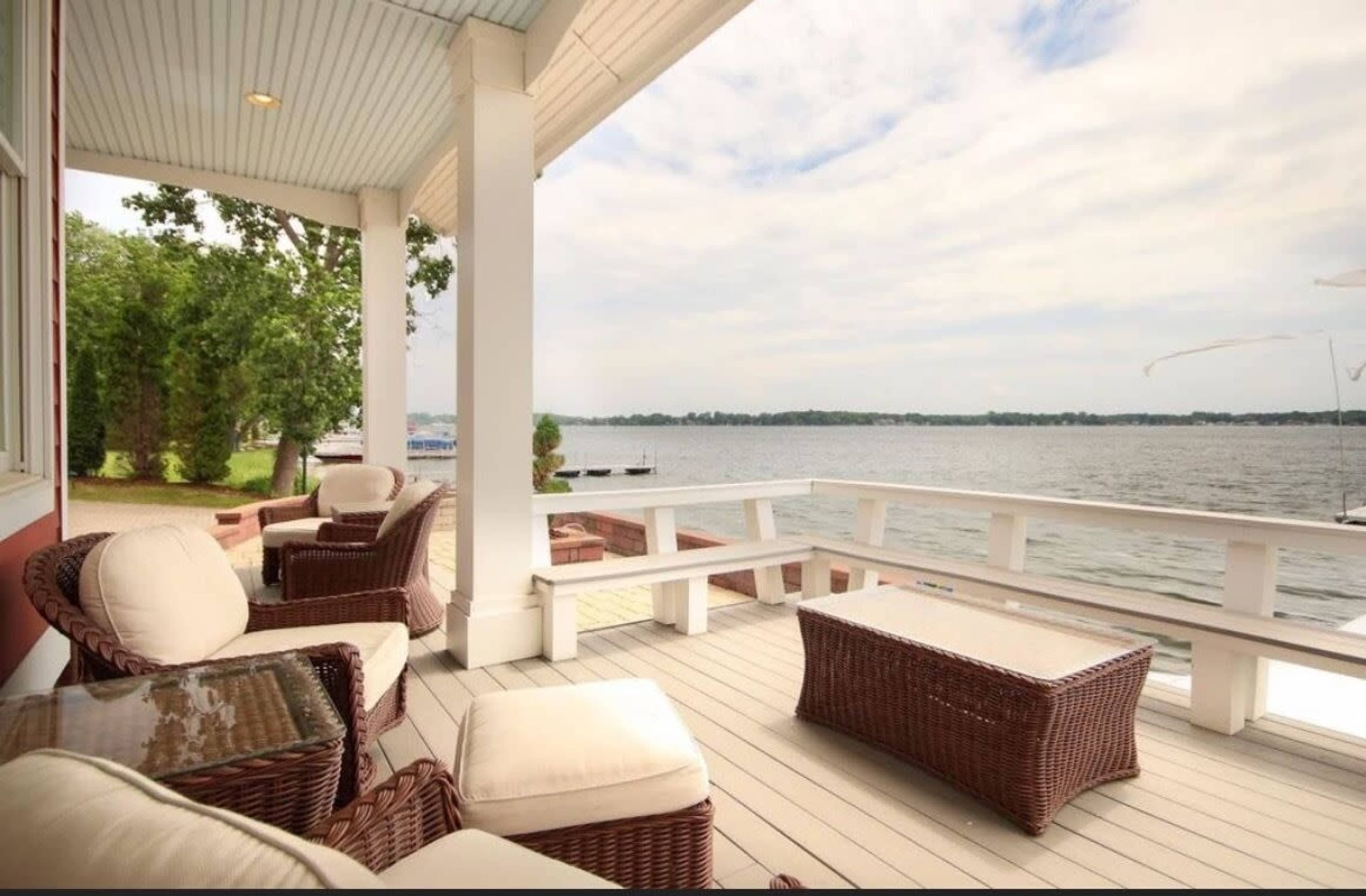 Gorgeous Lake House Image in Northfield Township, Whitmore Lake, MI