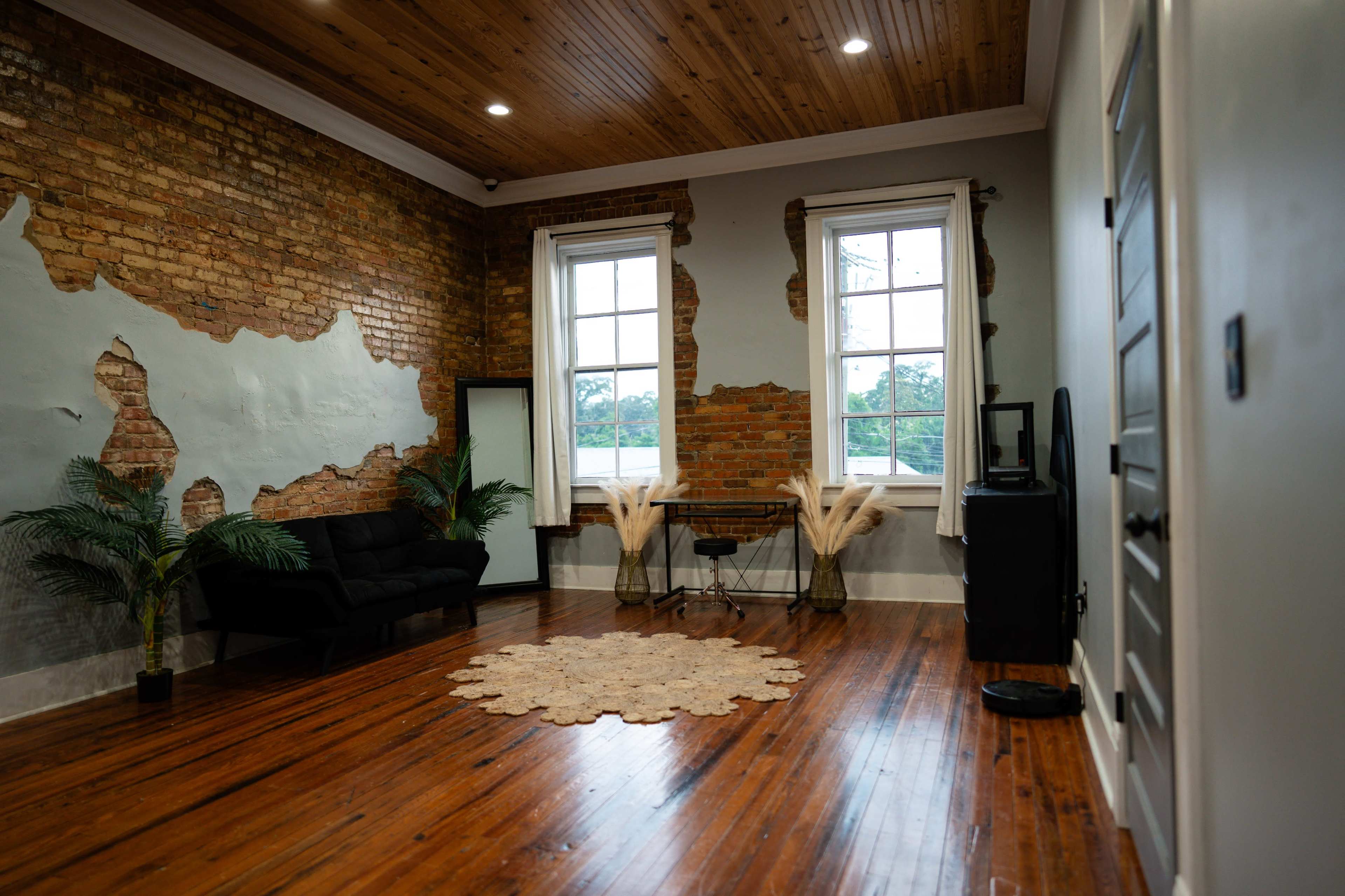 Downtown Raeford Photo Studio Image in Raeford, Raeford, NC