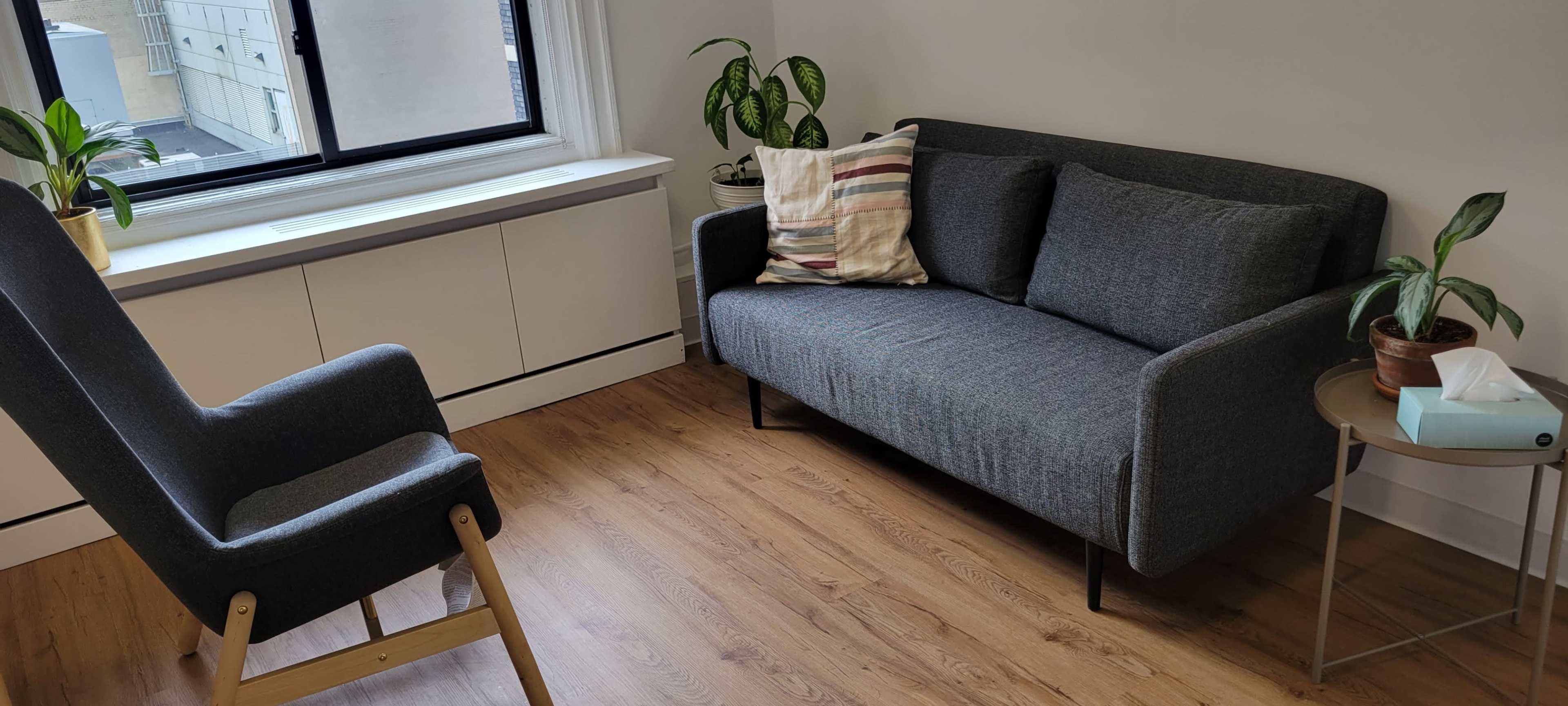 Sunny, warm therapy space in Downtown Brooklyn (Room 1) Image in Brooklyn Heights, Brooklyn, NY