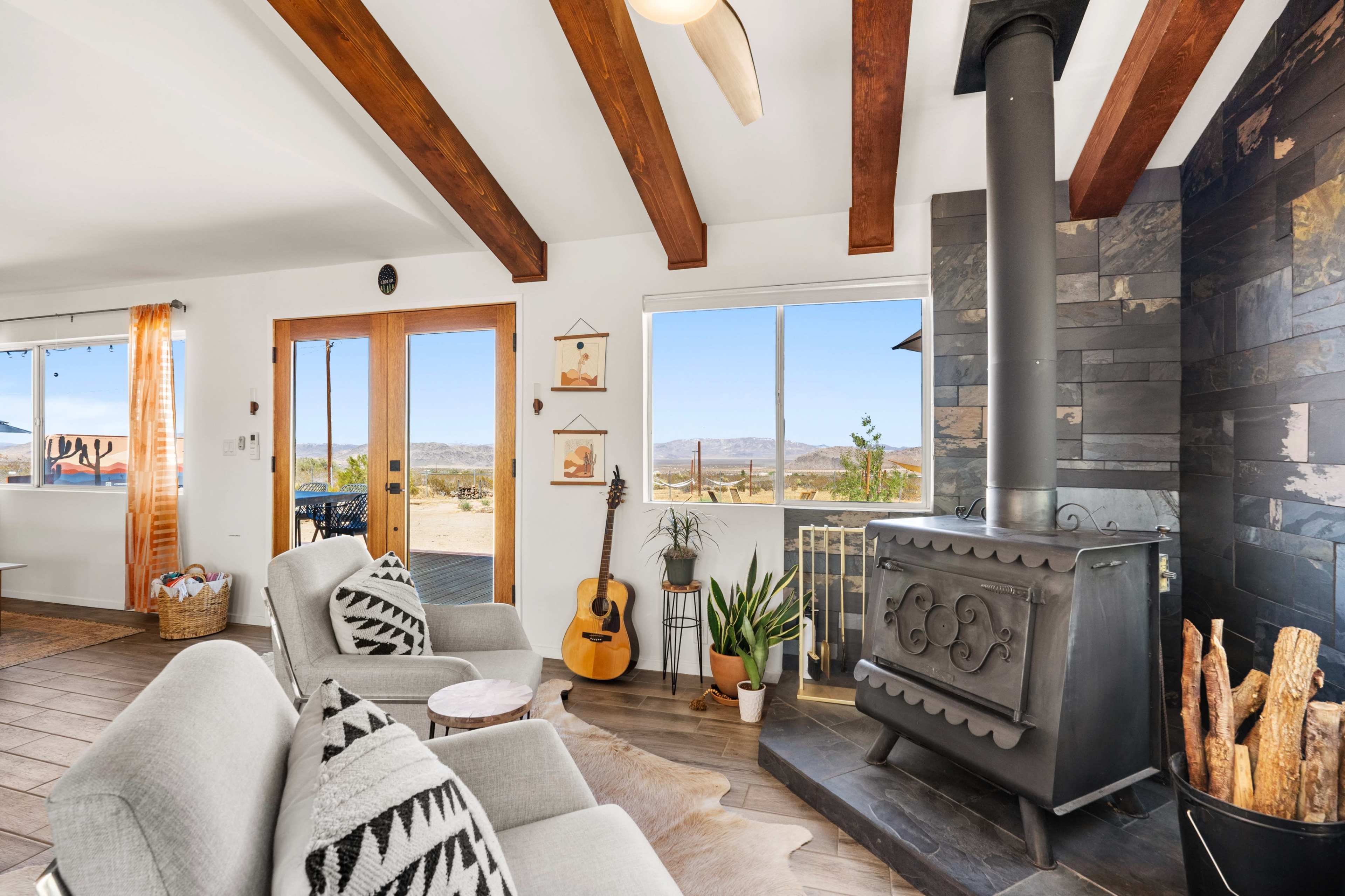 Ventara - A meditative desert home with vast desert views and endless sky's. Image in Homestead Valley, Landers, CA