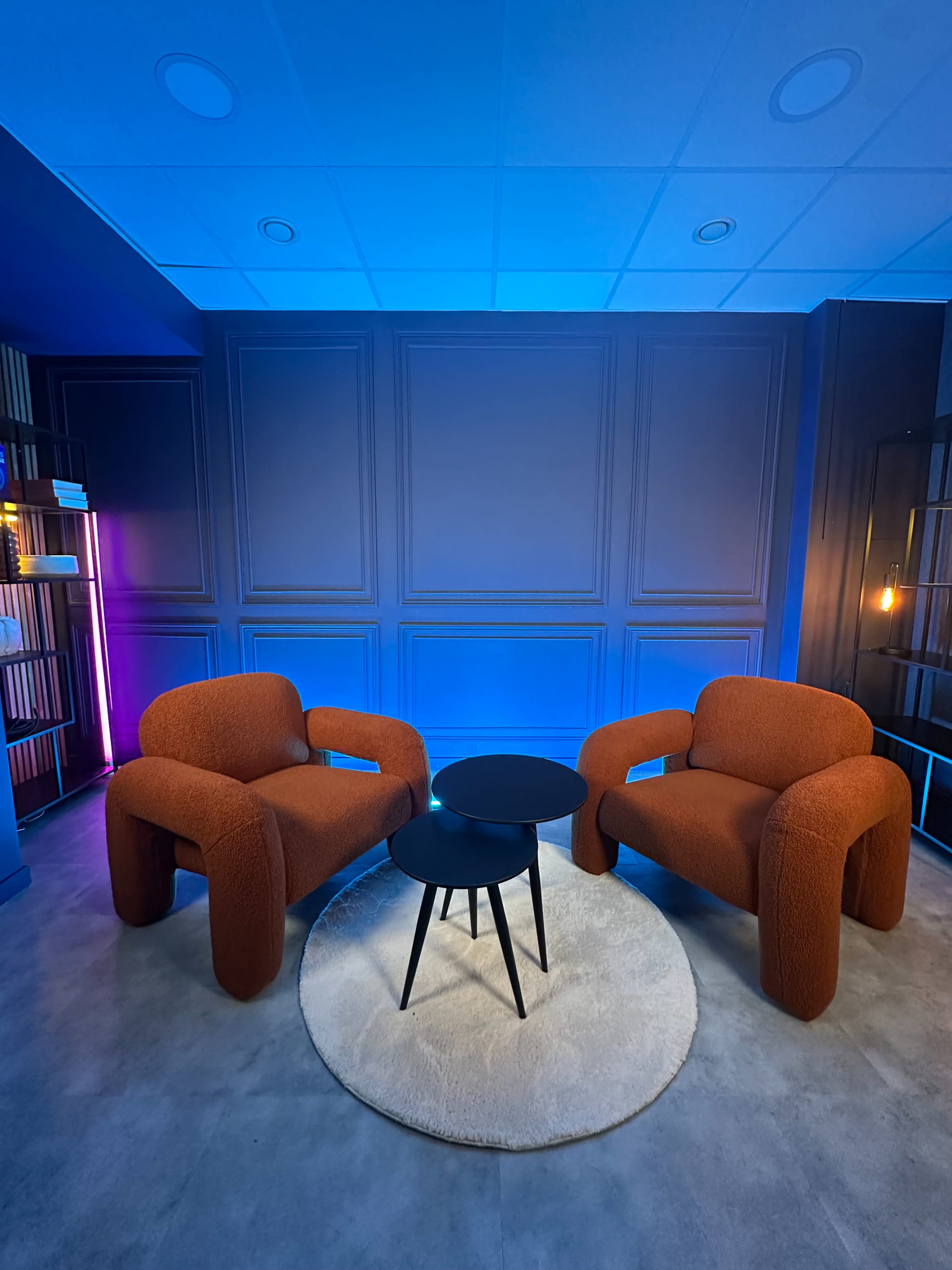 Studio Podcast / Vidéo 4K - PARIS Image in Faubourg-Montmartre, paris