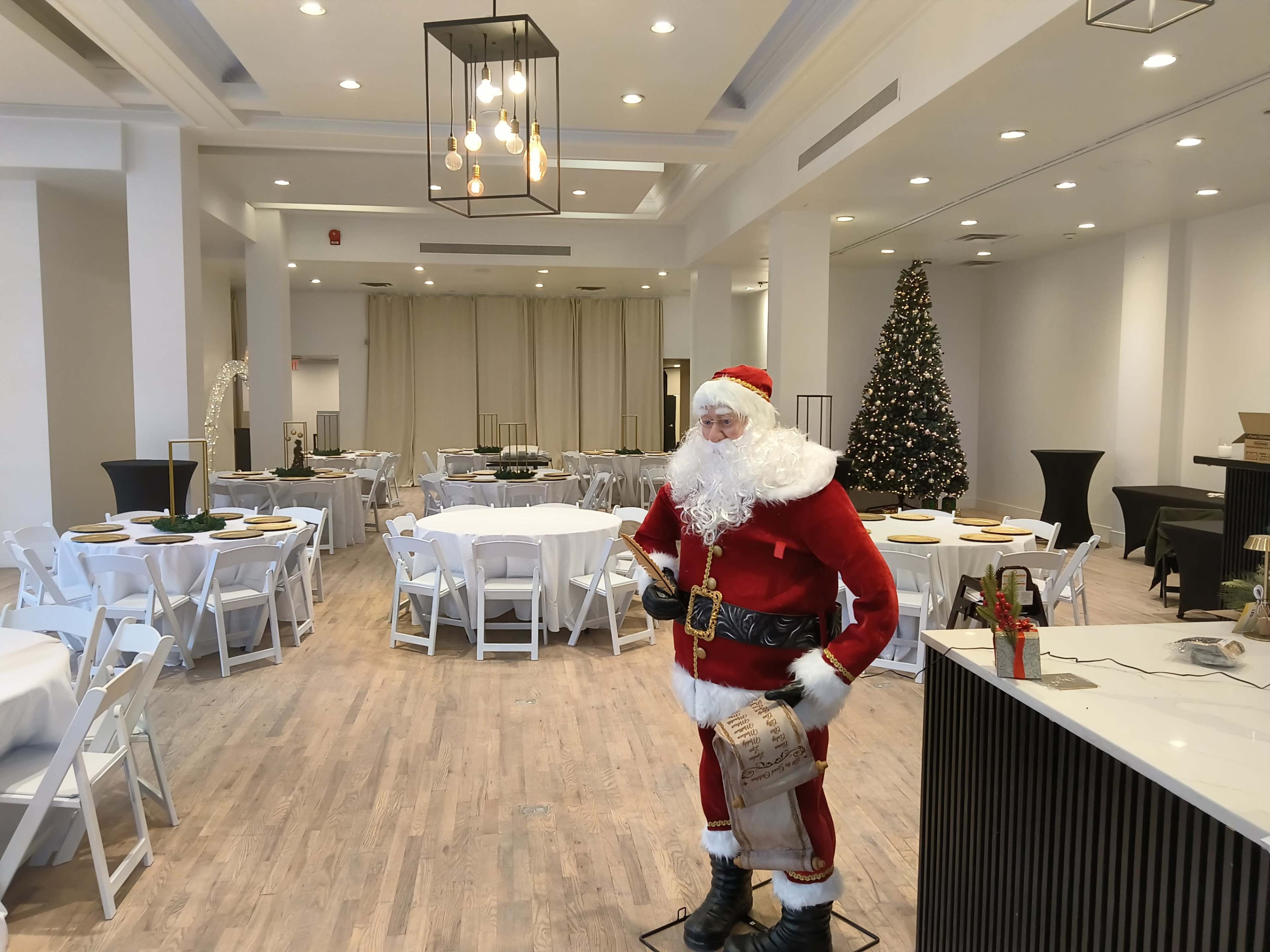 Downtown Calgary Event Venue with Rooftop Skyline Views Image in Beltline, Calgary, AB