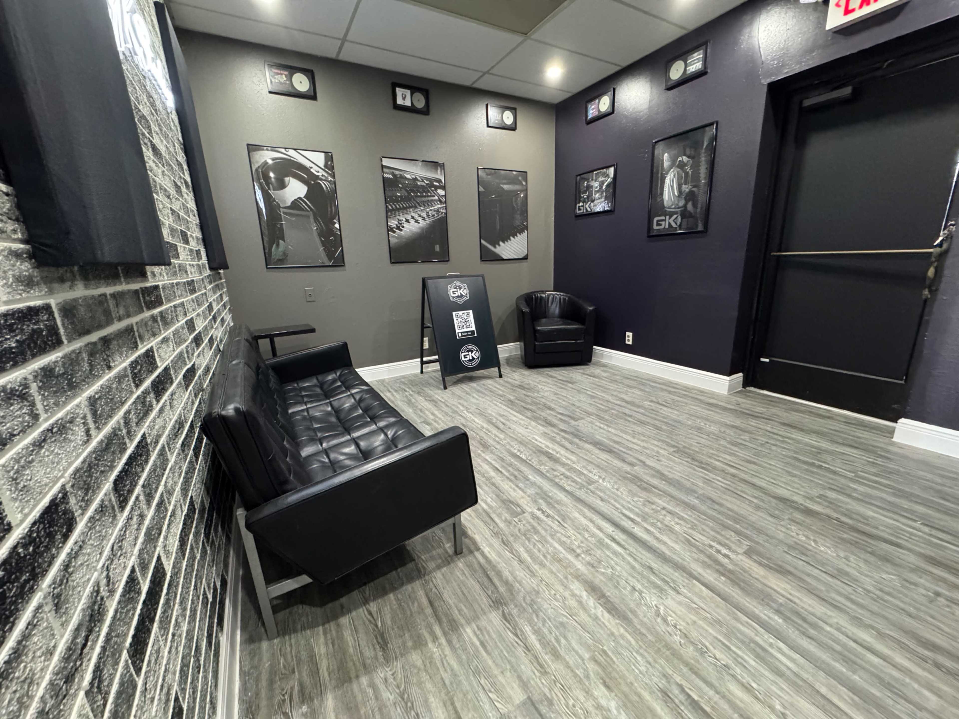 Studio Space For Hire Image in Cedar Ridge, Bryan, TX