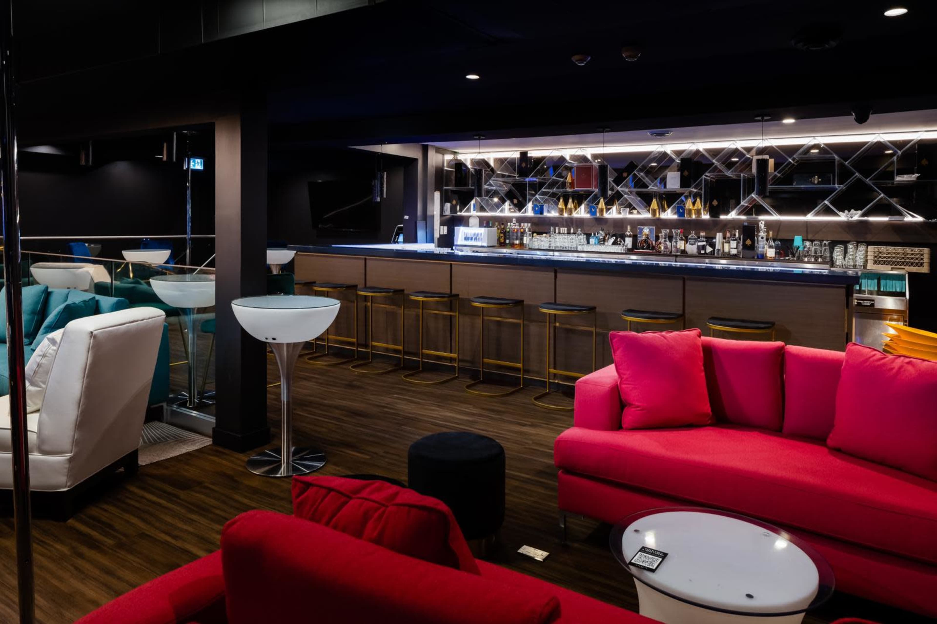 Large Urban Event & Production Venue with Stage, Sound & Open Layout Image in South Vancouver, Vancouver, BC