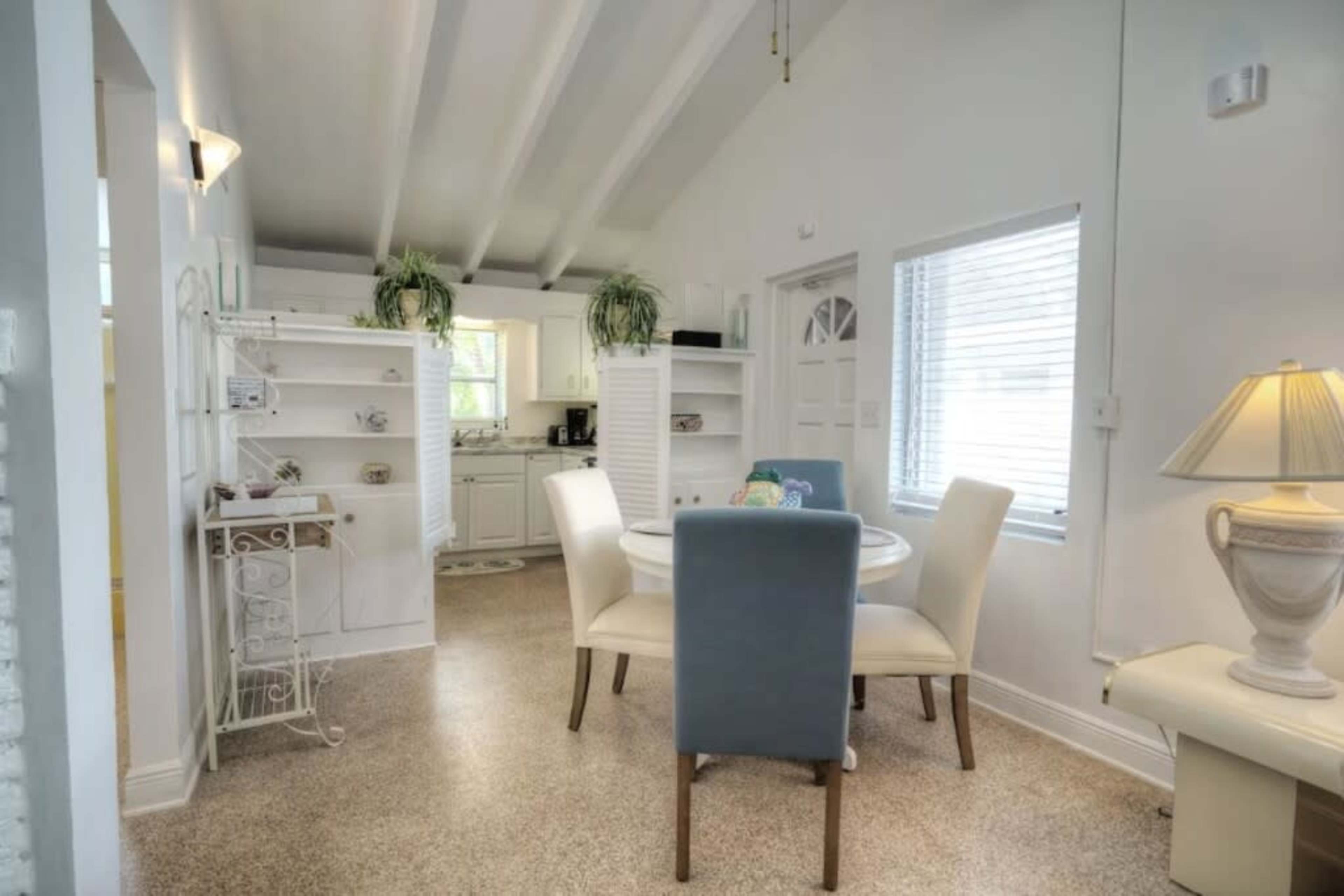 Beachside Cottage, direct Ocean Access Image in Lauderdale Beach, Fort Lauderdale, FL