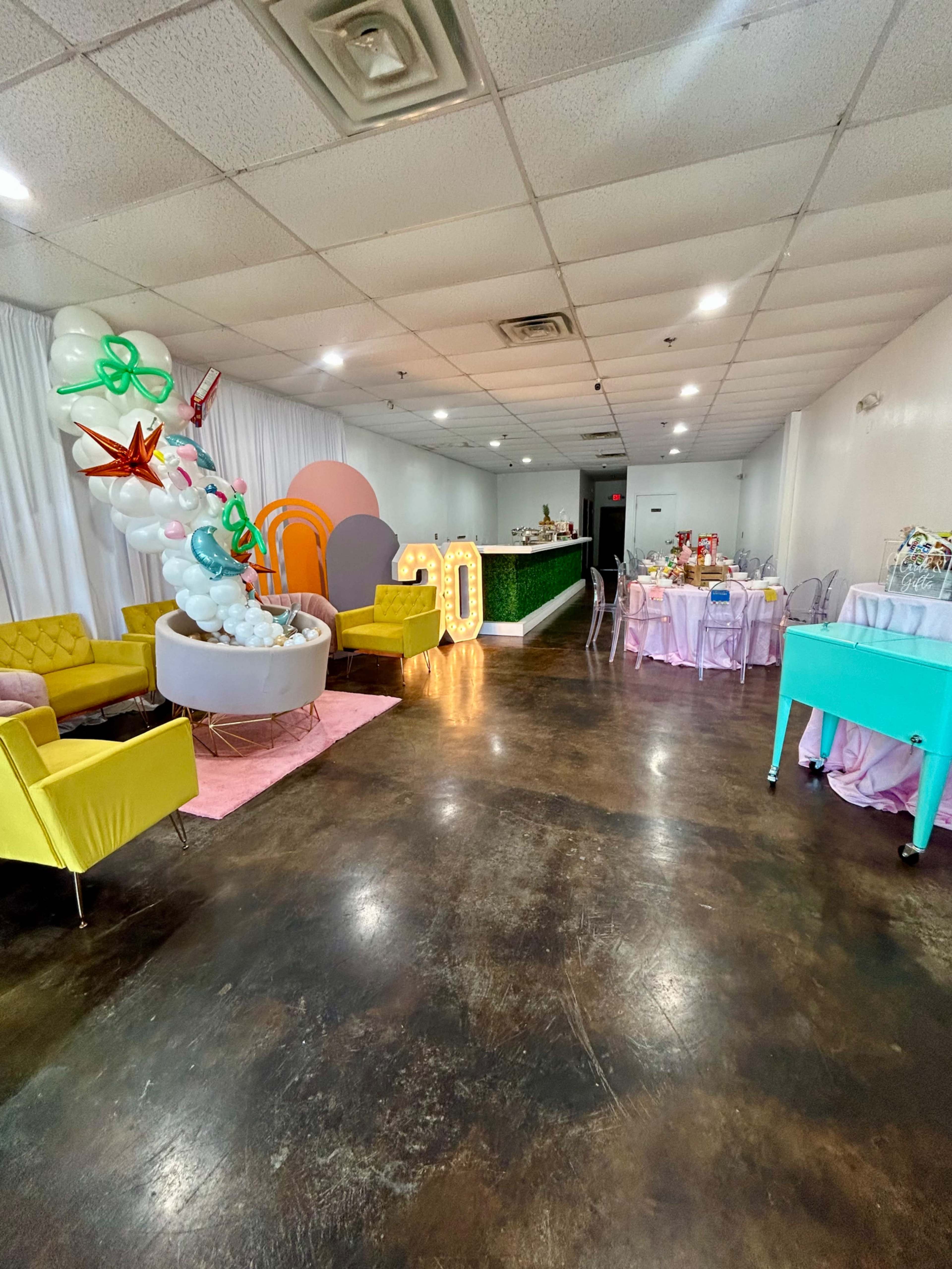 SWP & Co. Luxe Hall Image in Daybreak, Bartlett, TN
