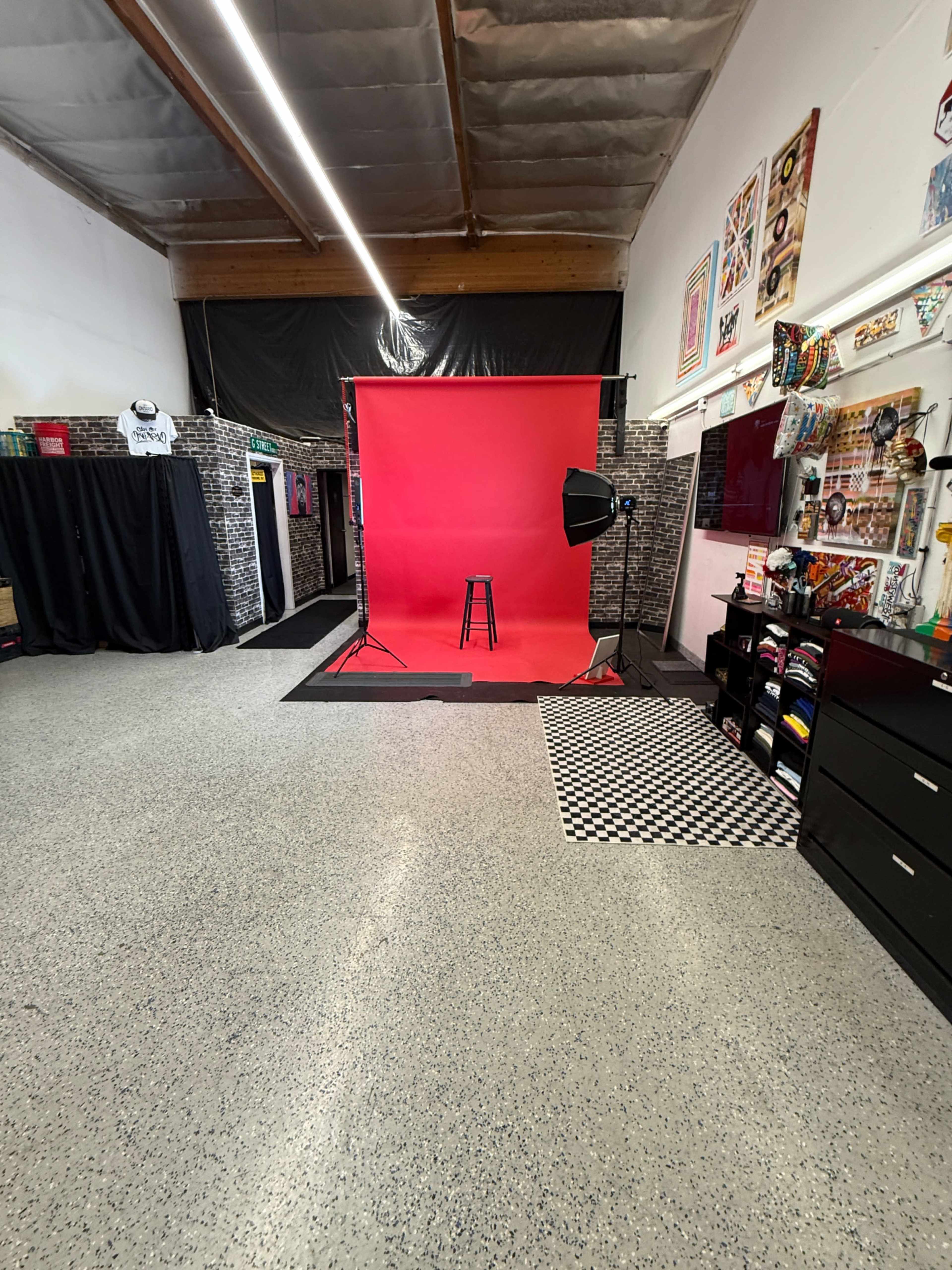 Multi set photo studio Image in Chino, Chino, CA