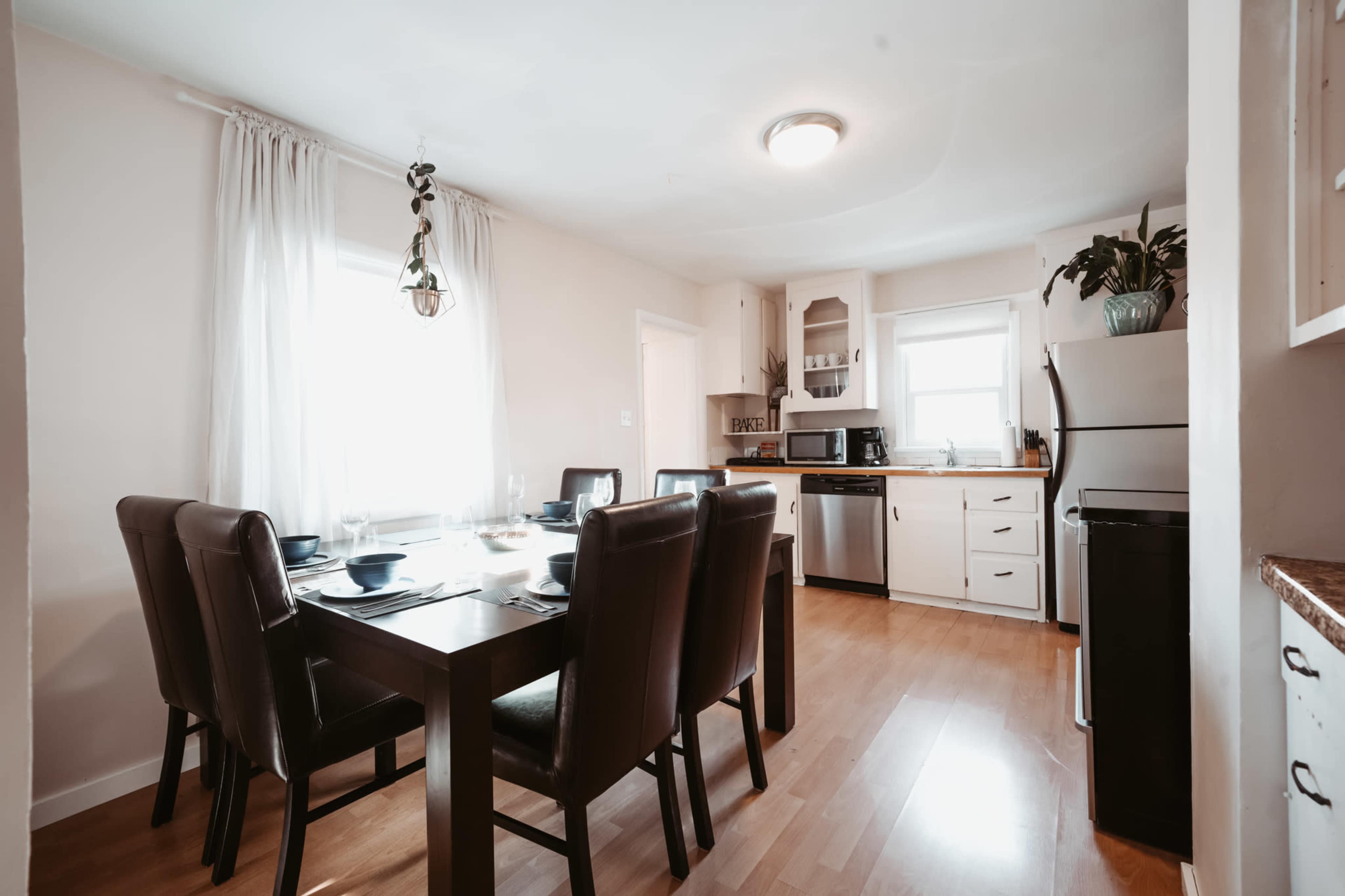 Play & Stay 1720 | Arcade Central Yard Image in Northwest Calgary, Calgary, AB