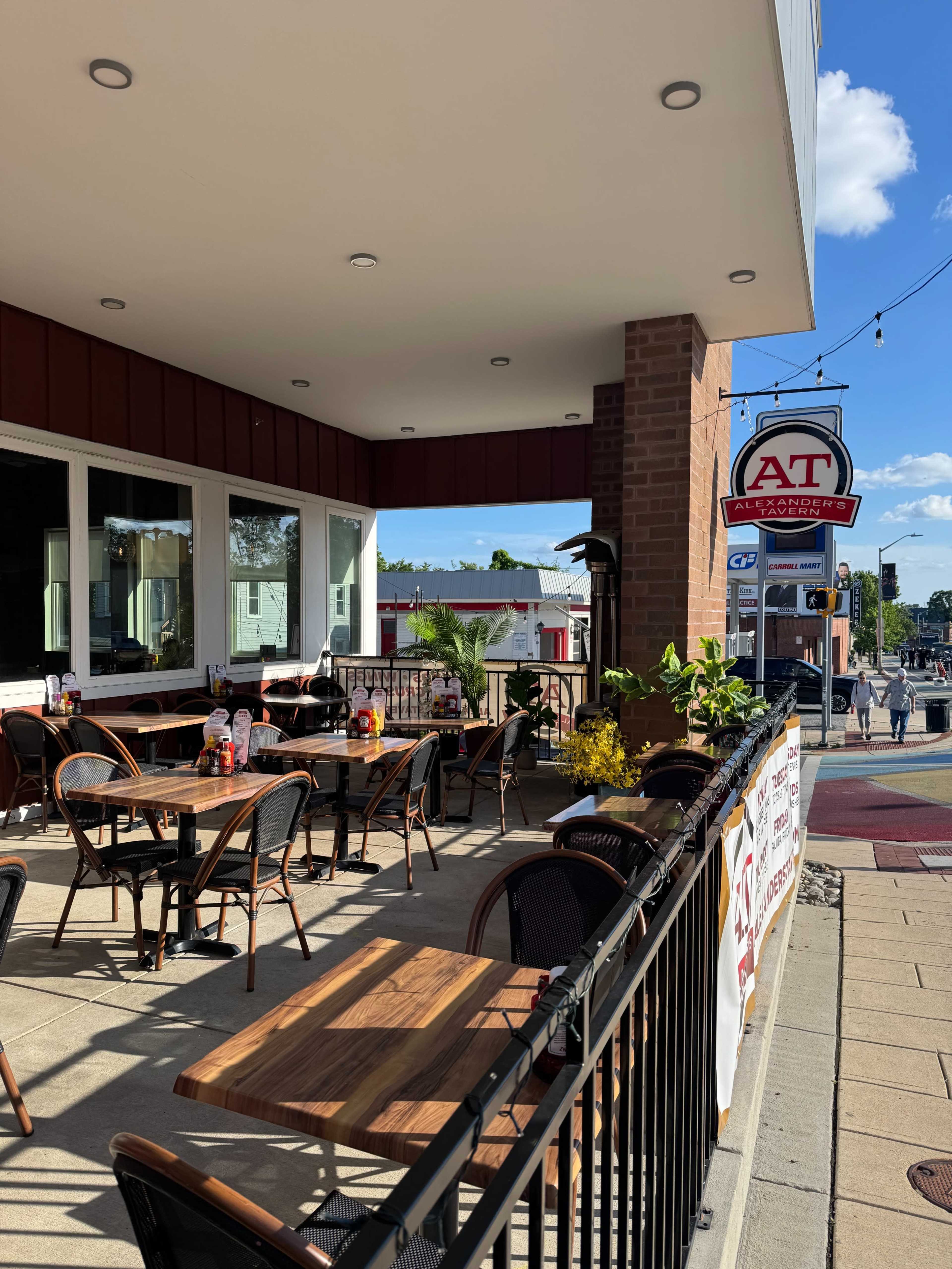 TRENDY TAVERN ENTIRE RESTAURANT Image in Waltherson, Baltimore, MD