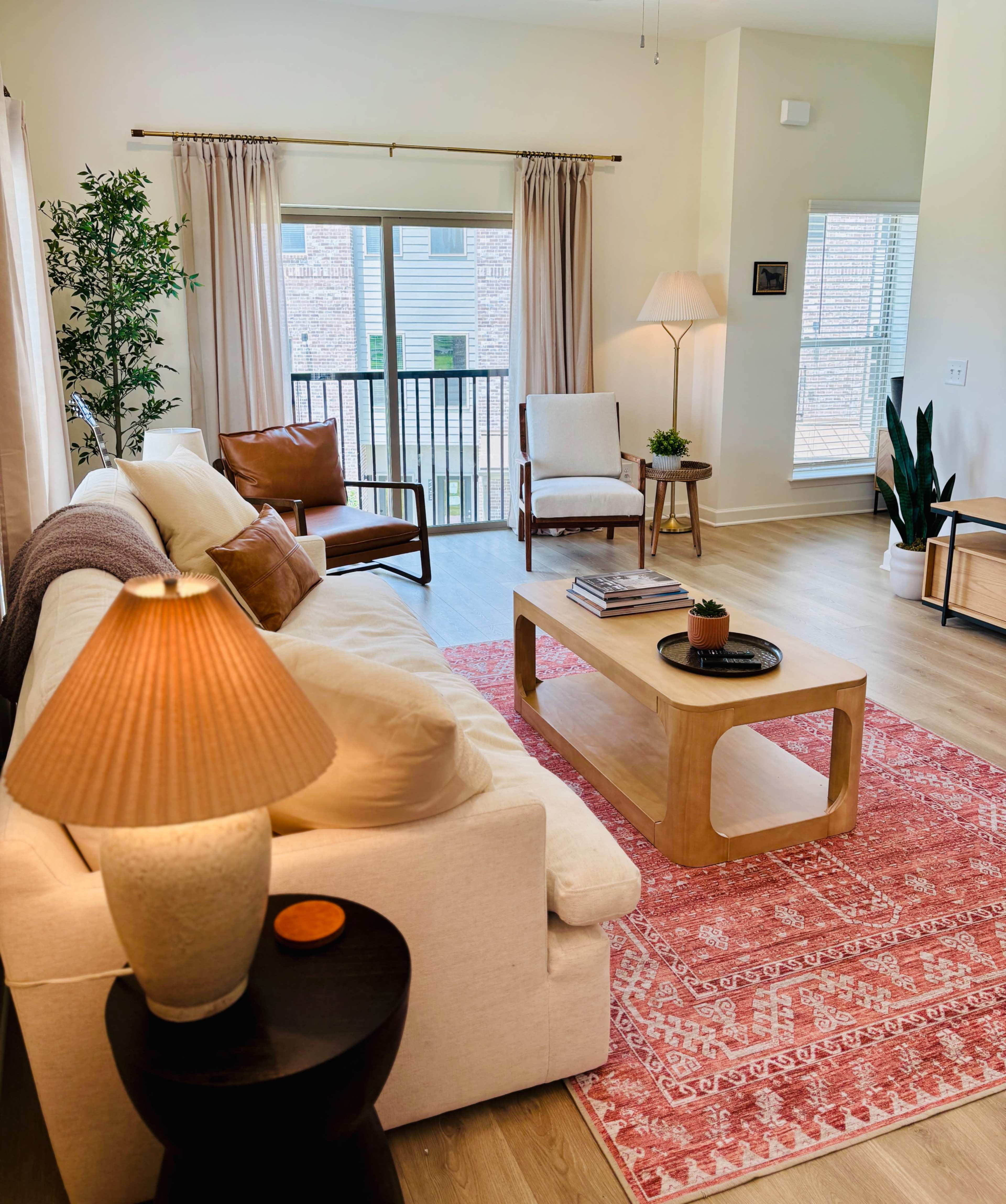 Bright Modern Condo Image in Spring Hill, Spring Hill, TN