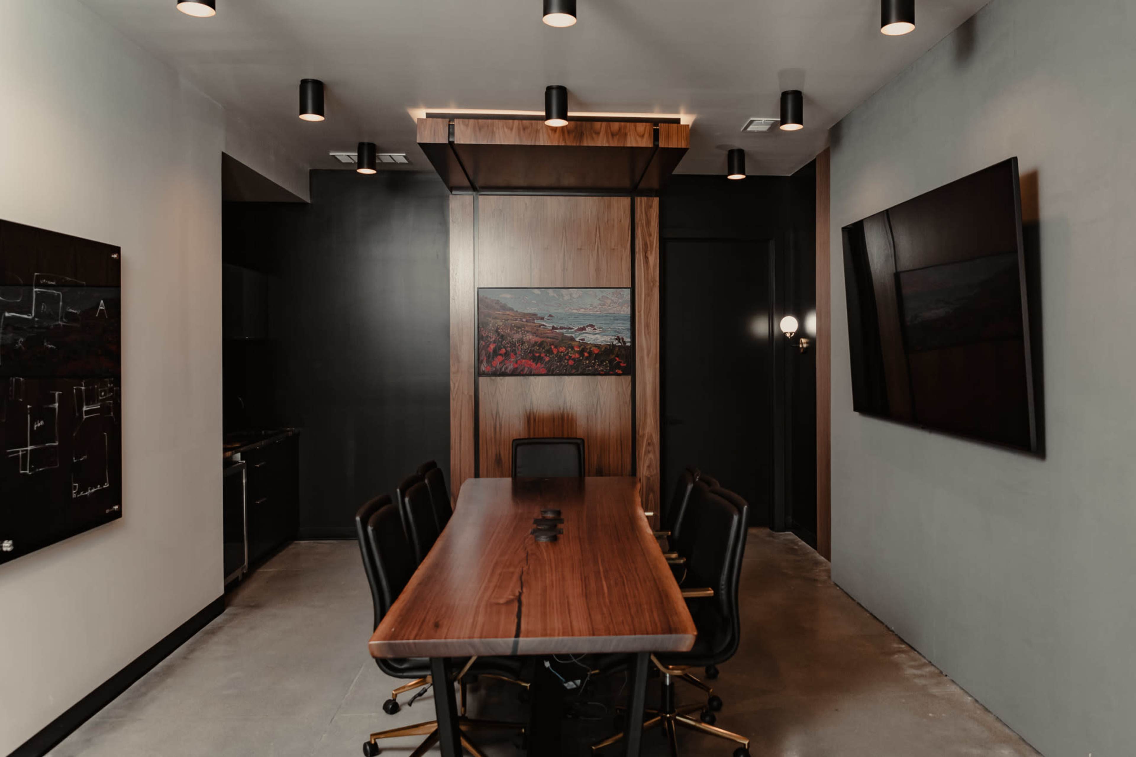 Modern Elkhorn Conference Room Image in Elkhorn, Elkhorn, NE