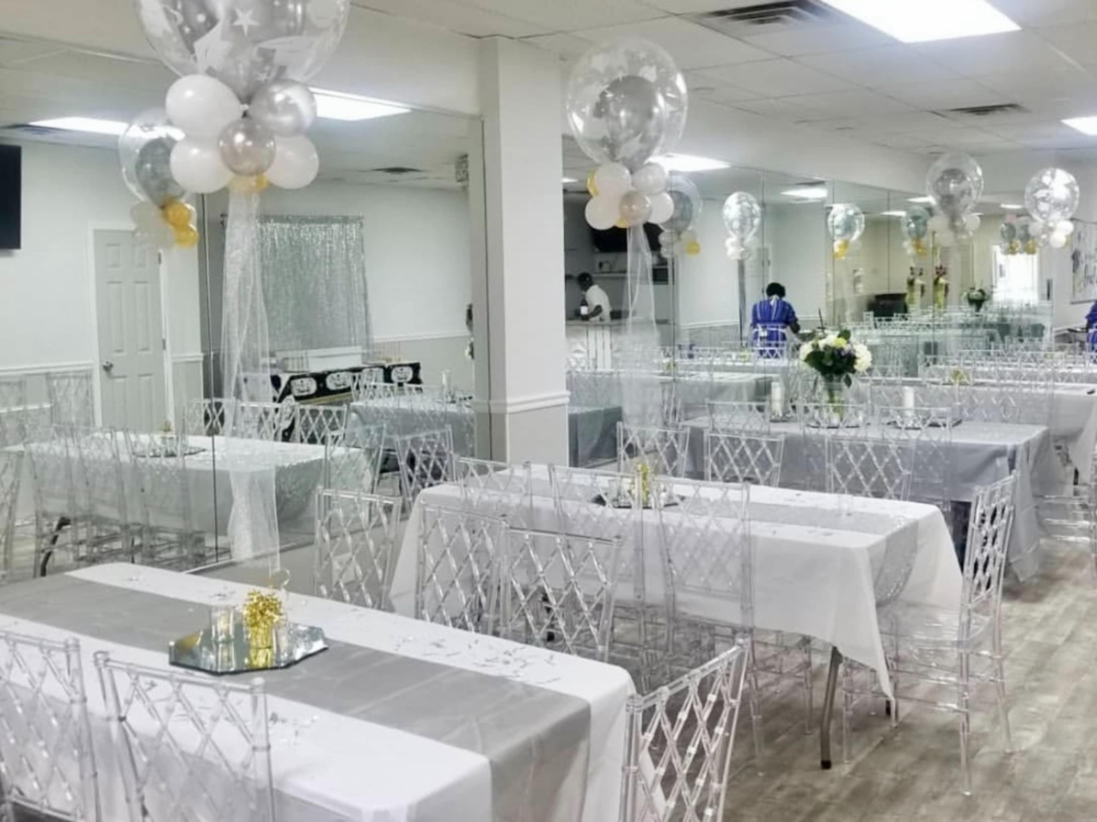 Chivari Ghost Chairs
