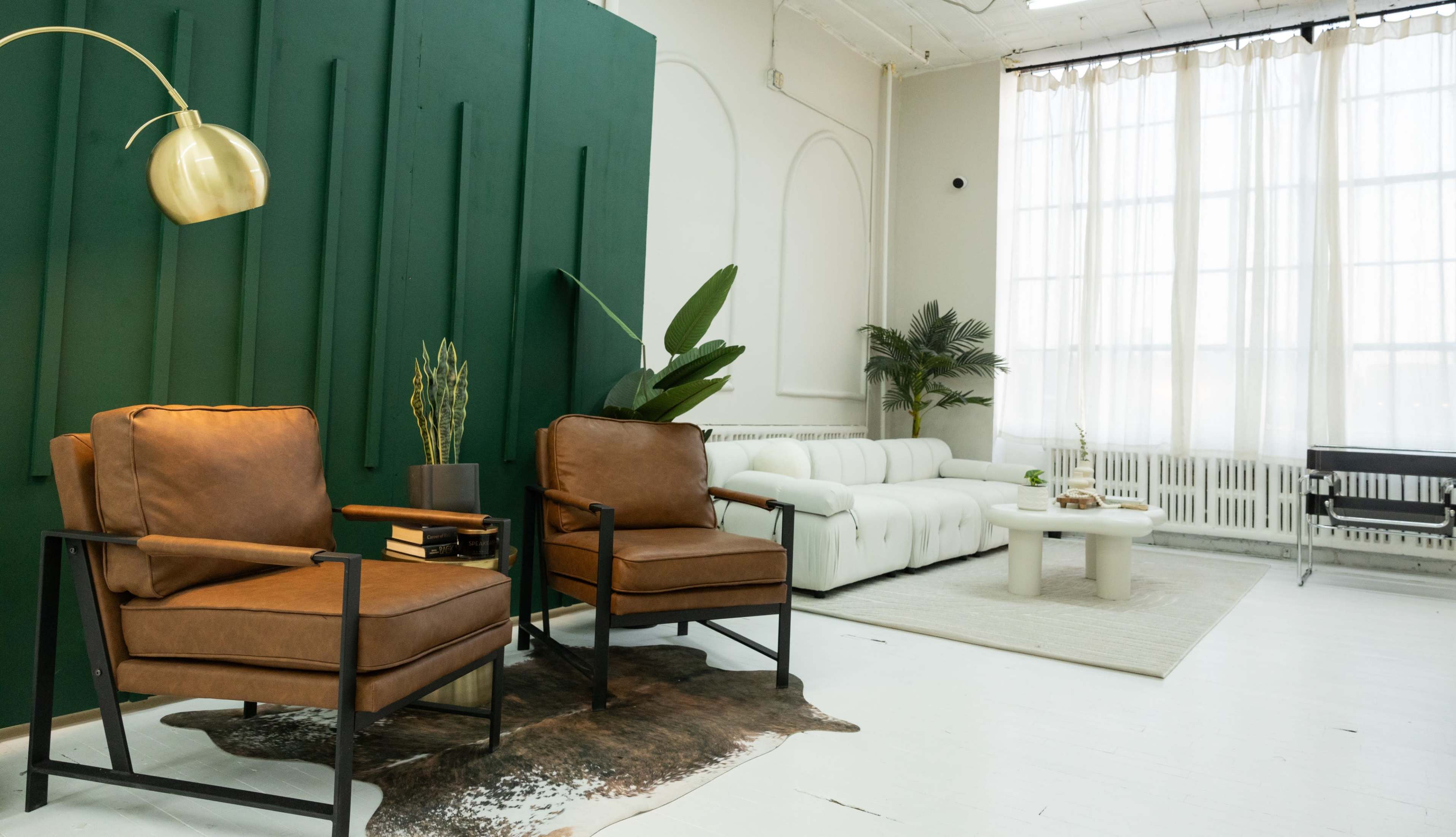 Multi-Set Natural Light & Flash Photo/Video Studio Brooklyn, NY Image in Bushwick, Brooklyn, NY